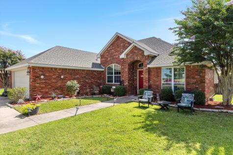 412 Geren Drive Lavon TX 75166