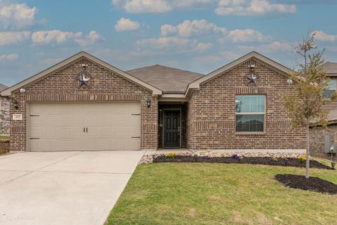 112 Bandana Circle Newark TX 76071