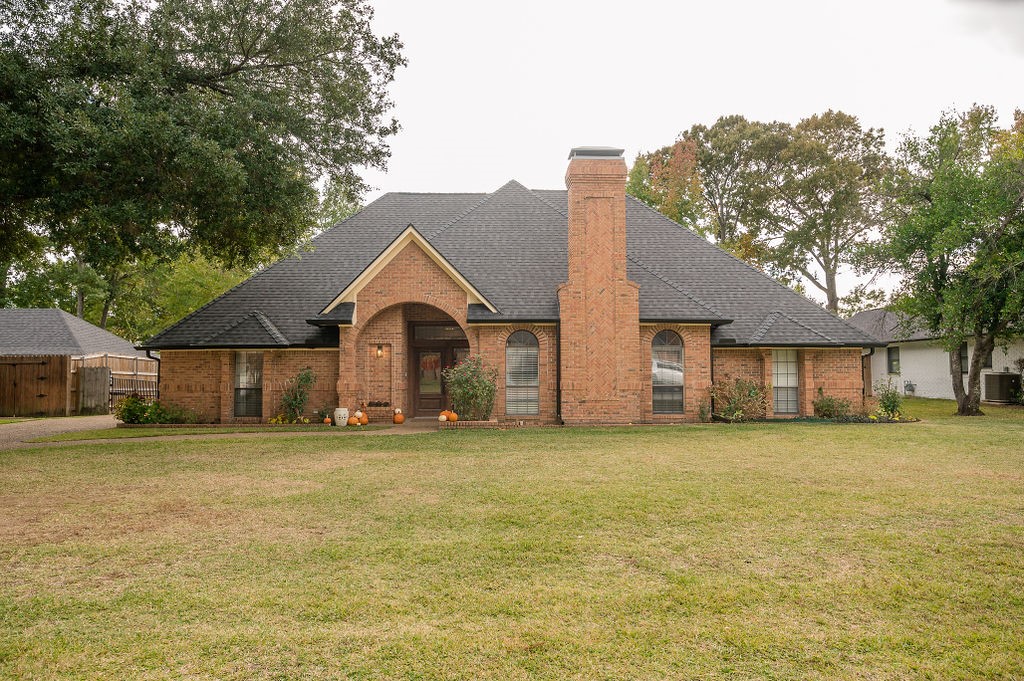 1408 Woodlands Drive Tyler TX 75703