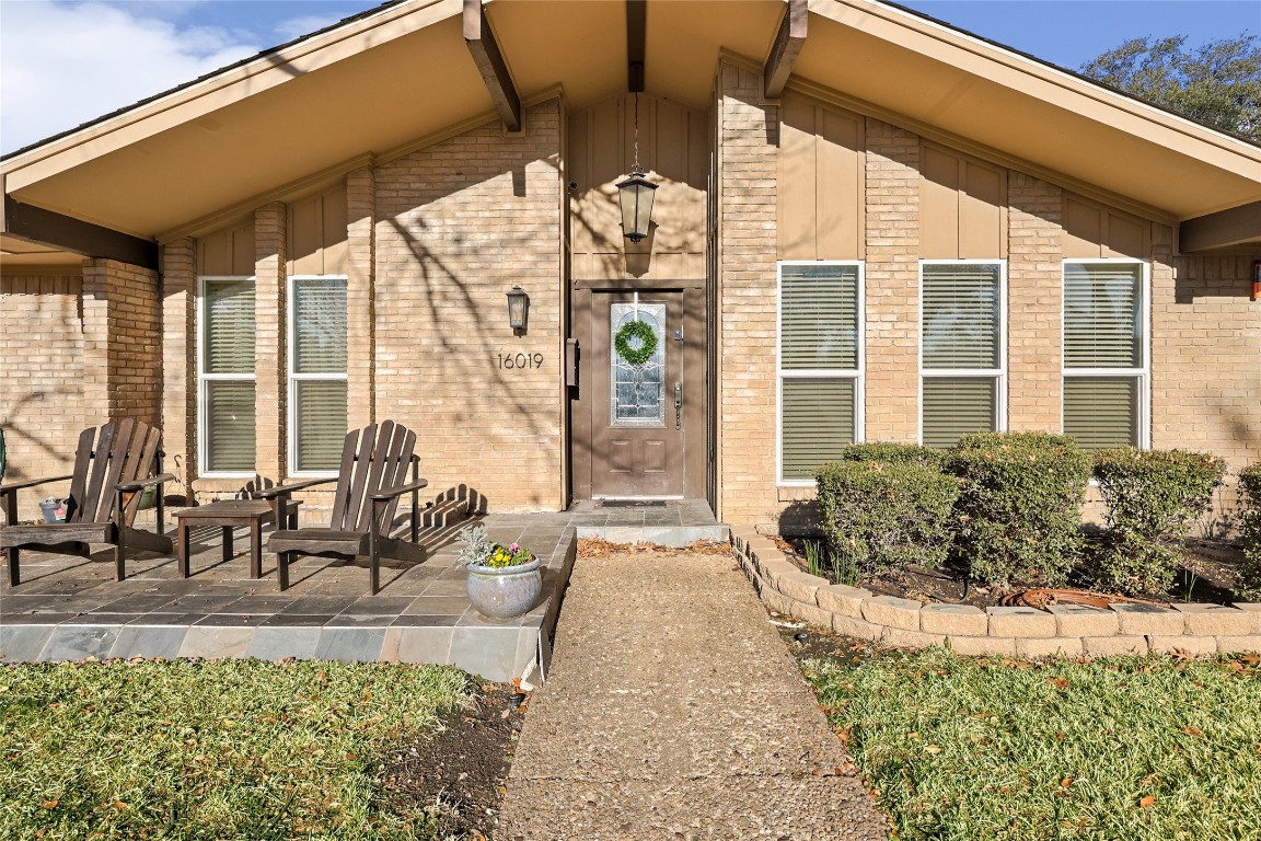 16019 Longvista Drive Dallas TX 75248