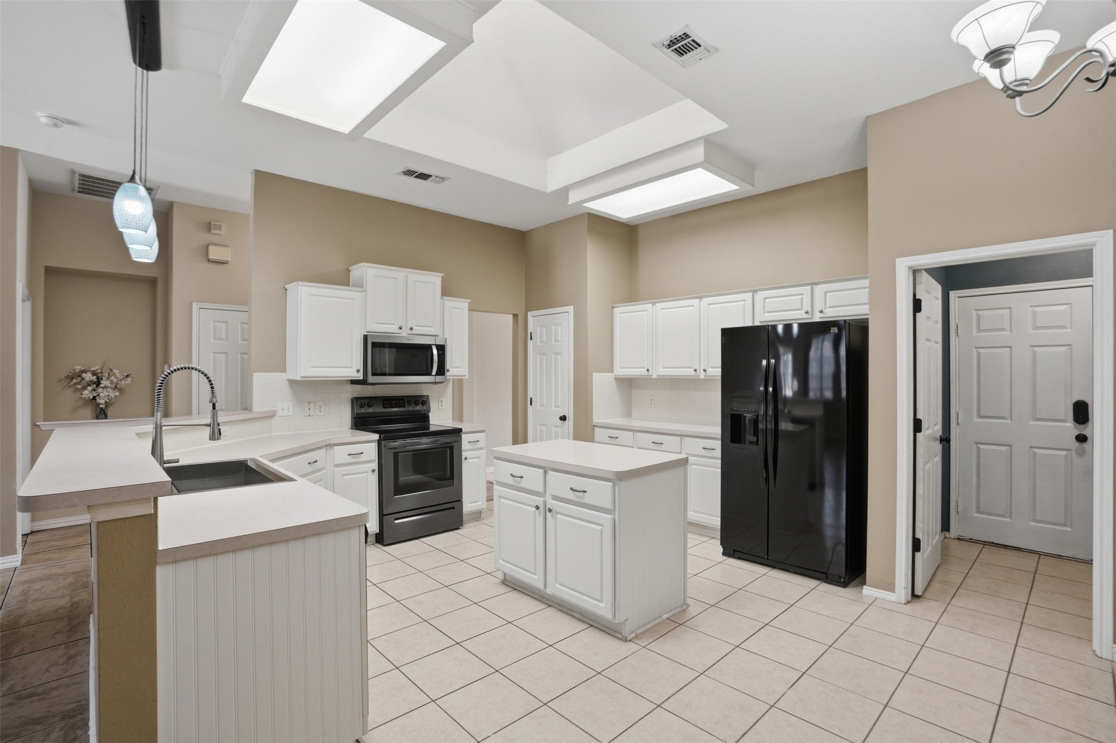 3209 Palos Verdes Drive Corinth TX 76210