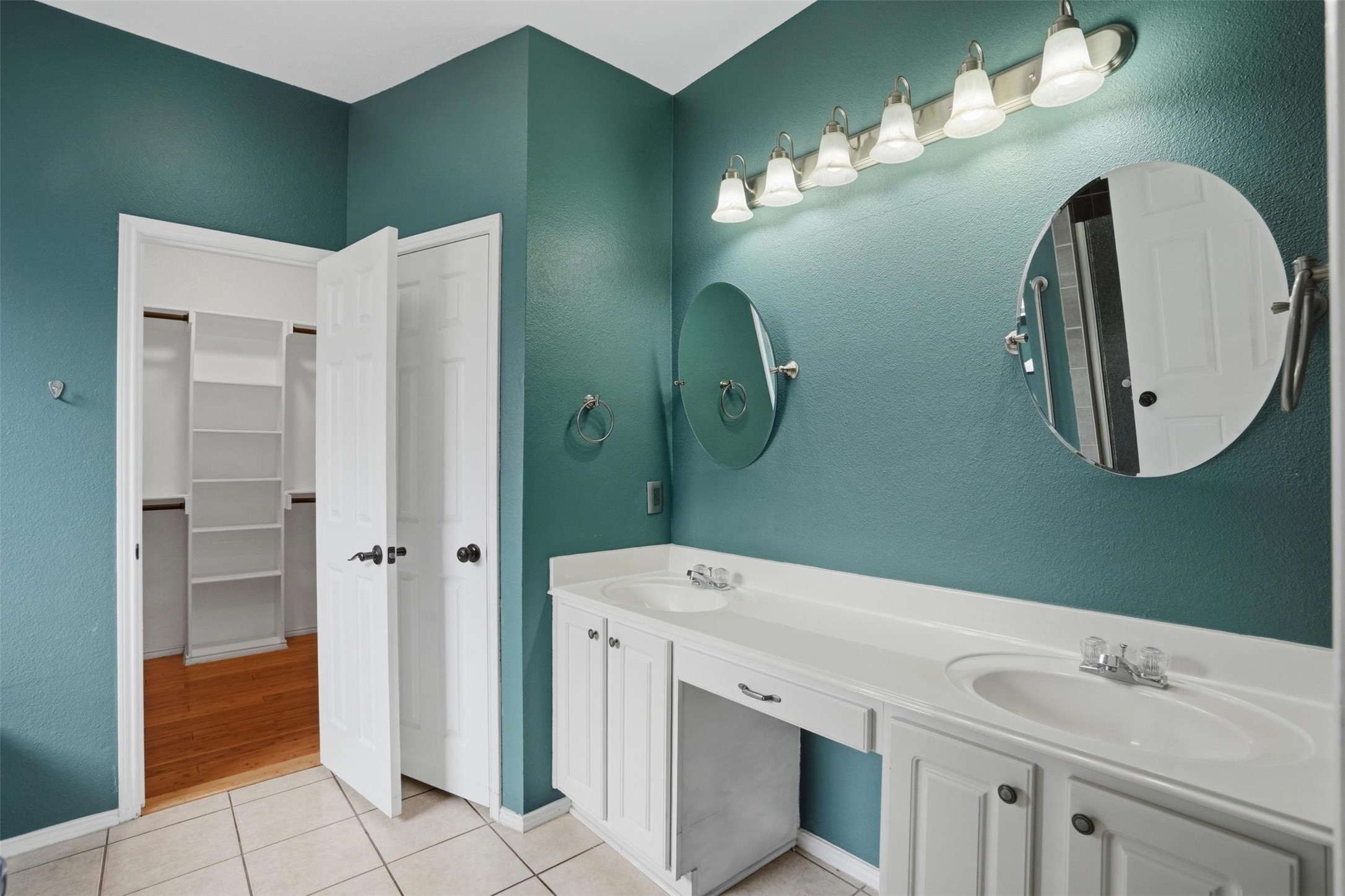 3209 Palos Verdes Drive Corinth TX 76210