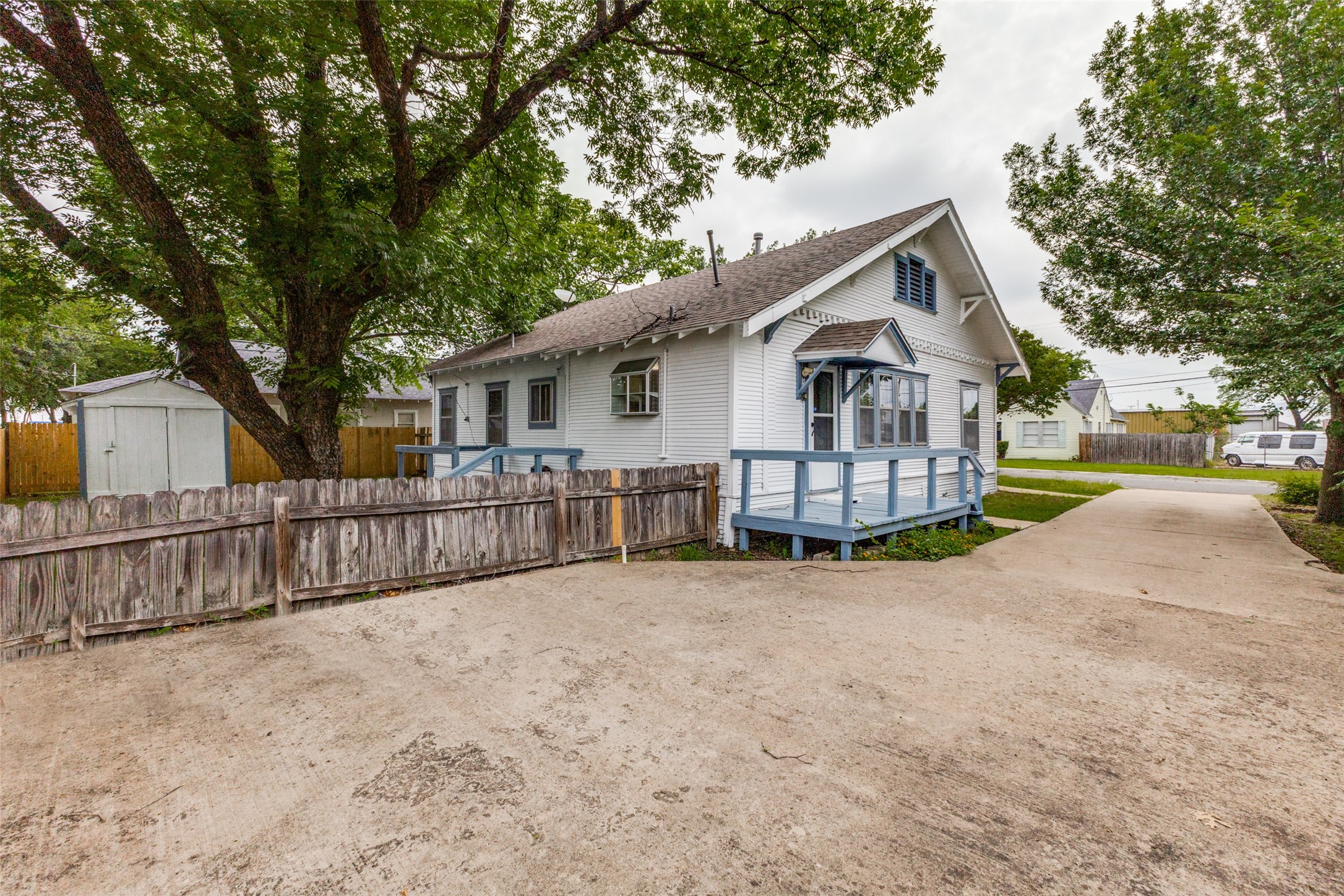 213 Rugel Street Mesquite TX 75149