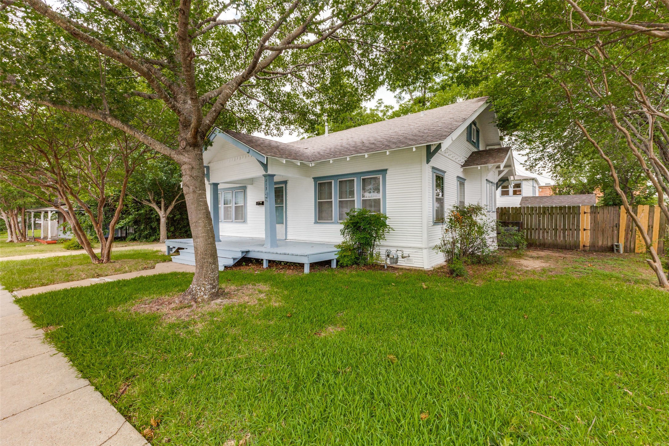 213 Rugel Street Mesquite TX 75149