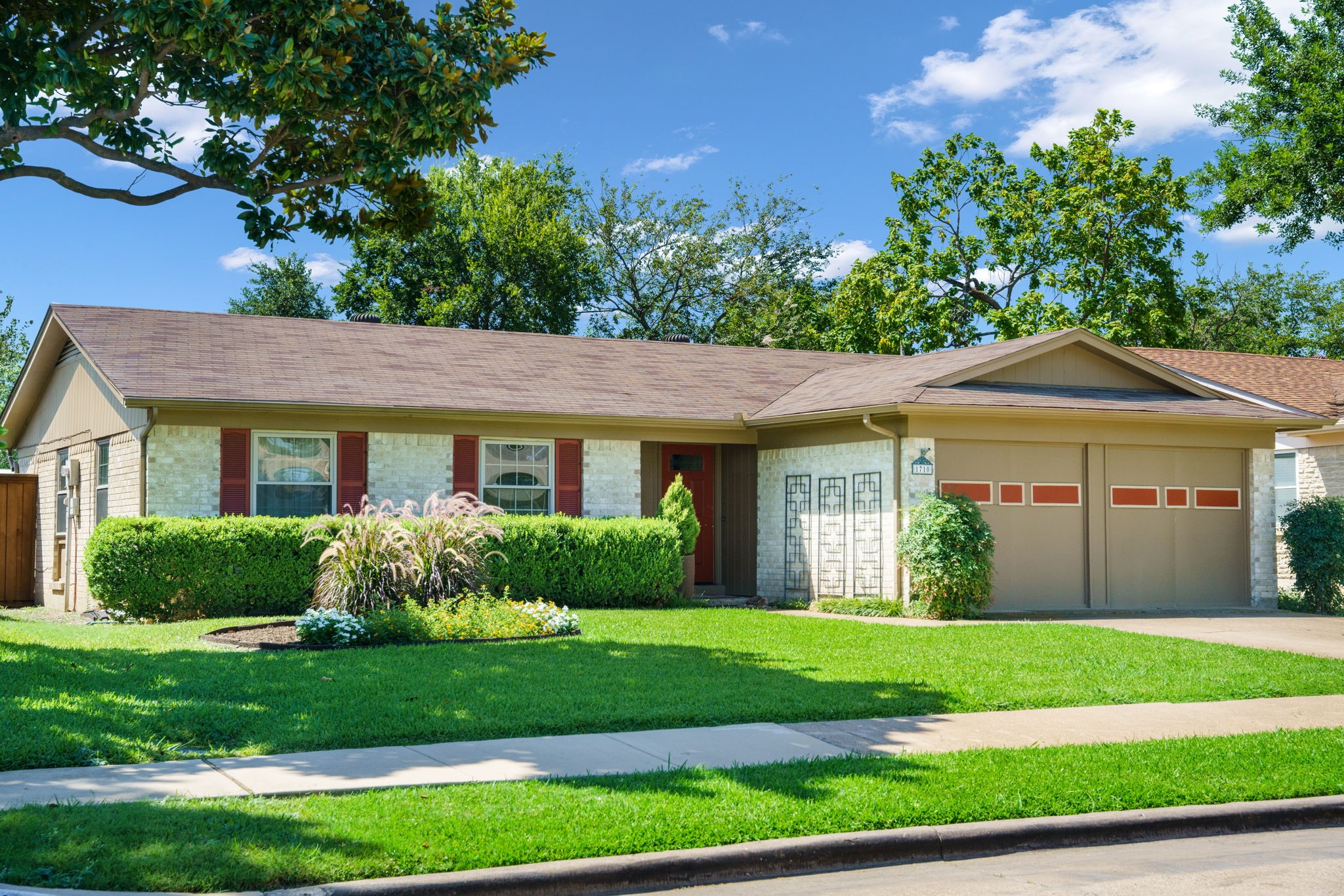 1710 Pine Knot Drive Garland TX 75044