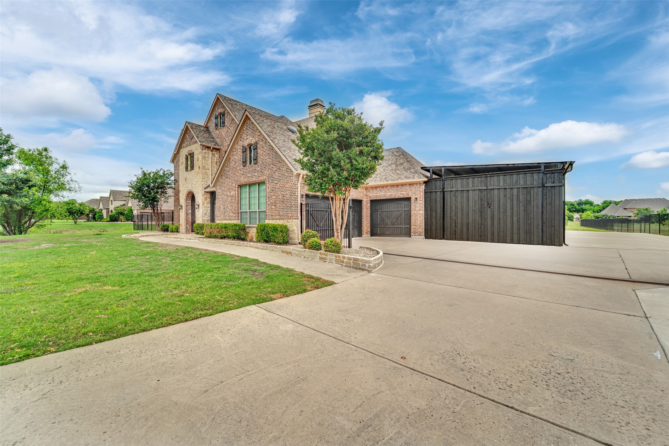 2600 W Hendrix Avenue Lucas TX 75002