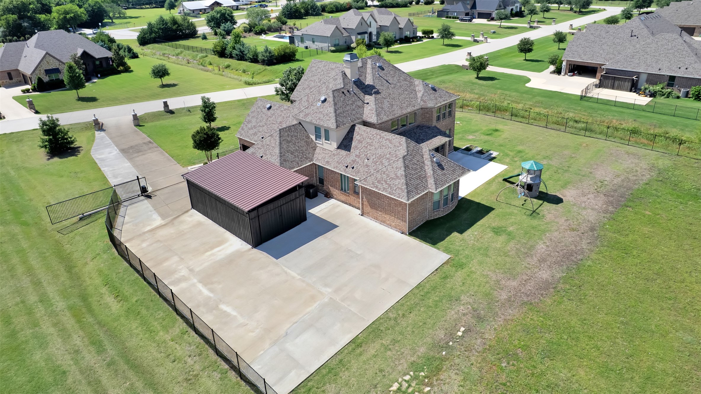 2600 W Hendrix Avenue Lucas TX 75002