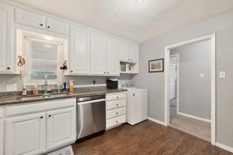 3606 Reeves Street North Richland Hills TX 76117