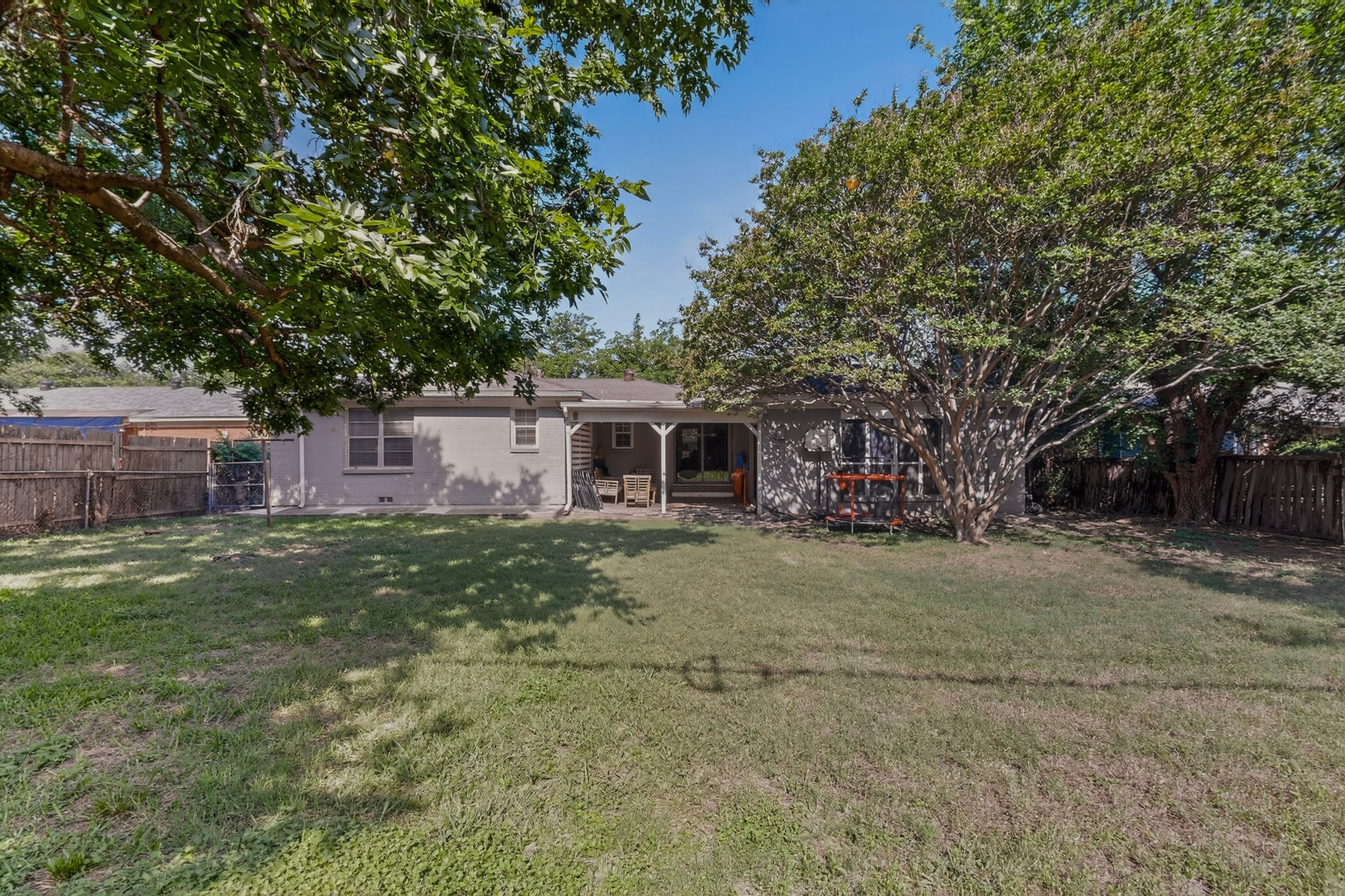 3606 Reeves Street North Richland Hills TX 76117
