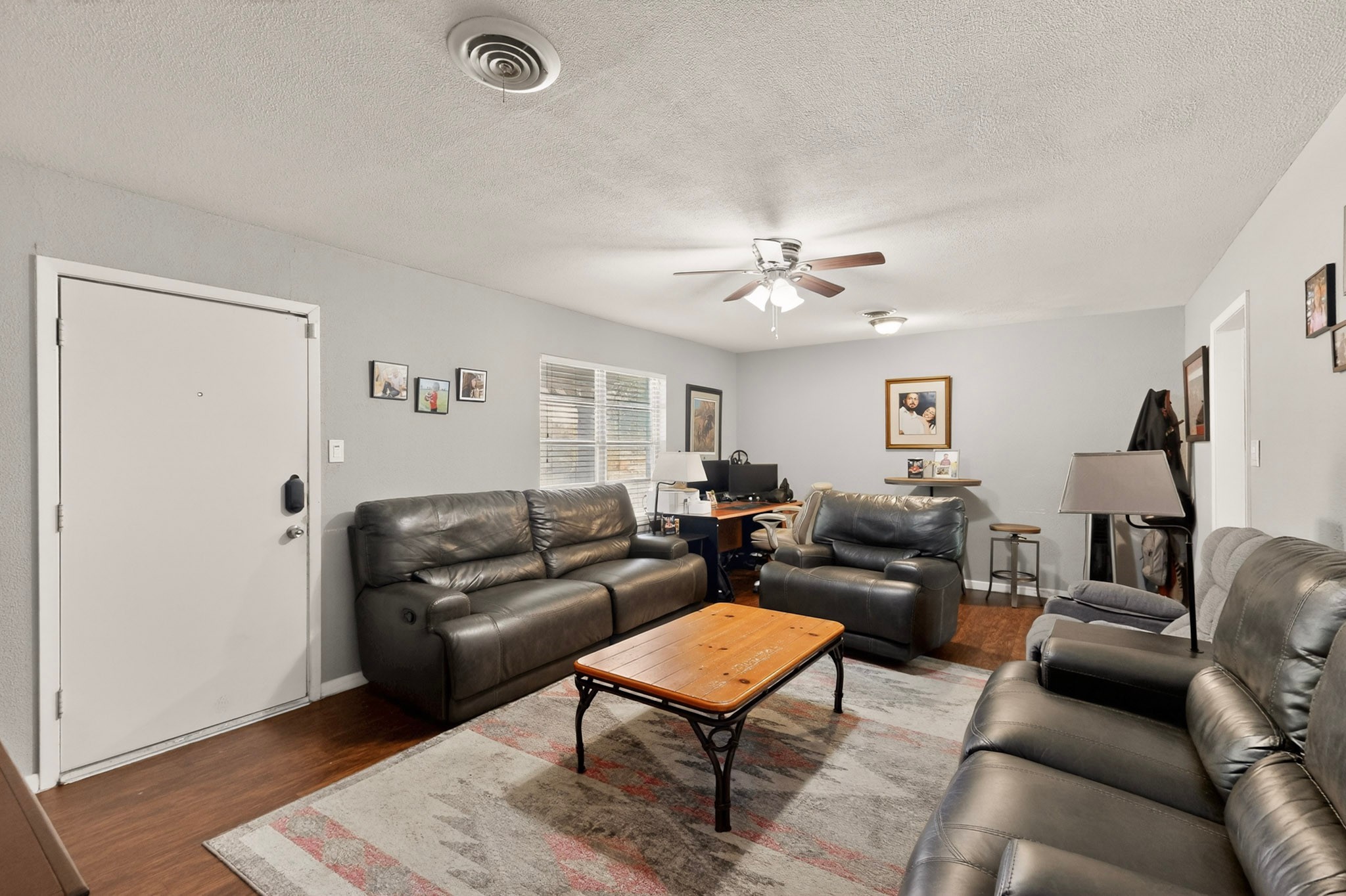 3606 Reeves Street North Richland Hills TX 76117