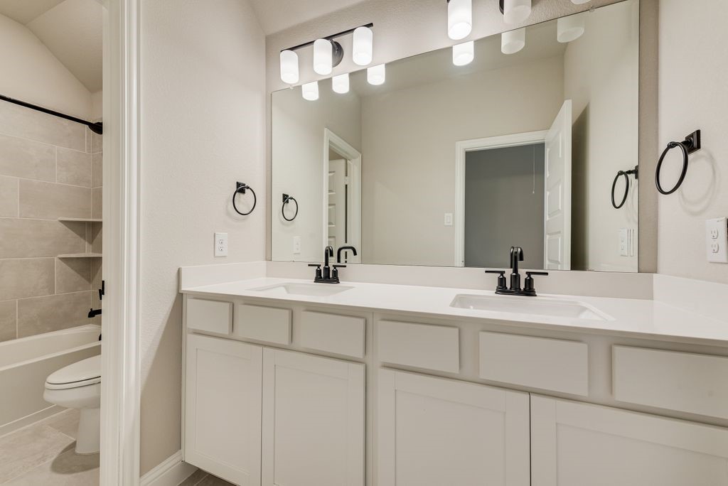 554 Oxbow Bend Sunnyvale TX 75182
