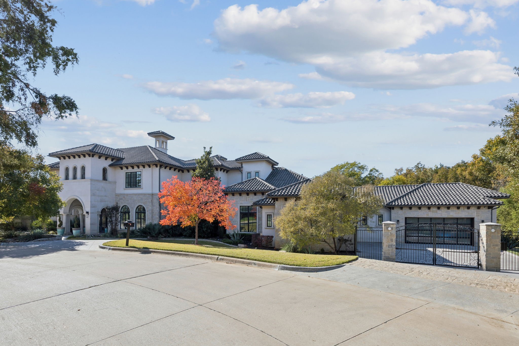 1825 Terra Bella Drive Westlake TX 76262