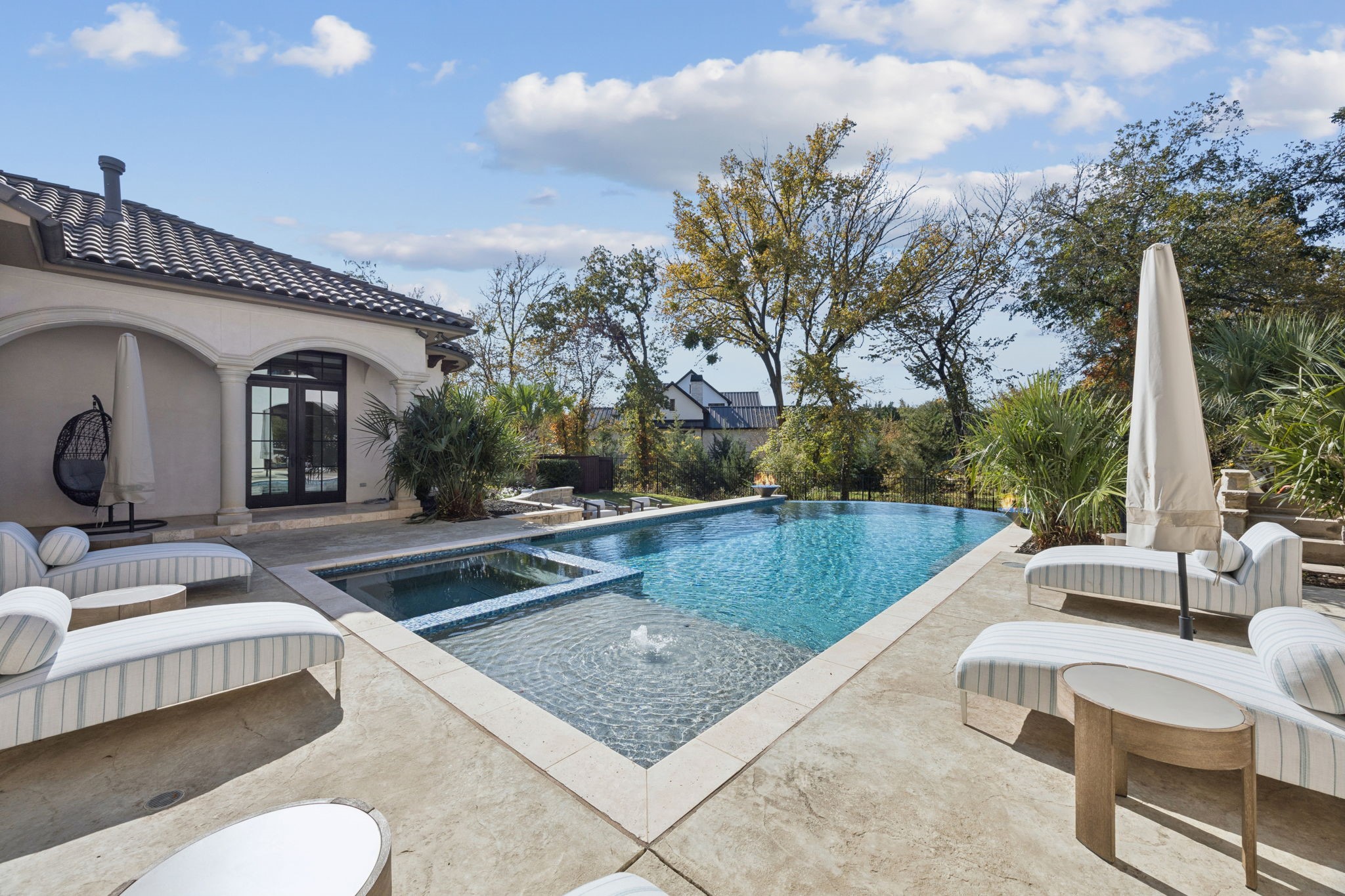 1825 Terra Bella Drive Westlake TX 76262