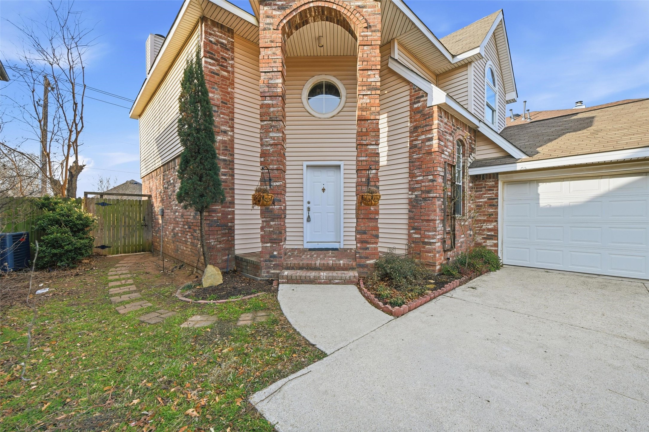 8852 Tyne Trail Fort Worth TX 76118