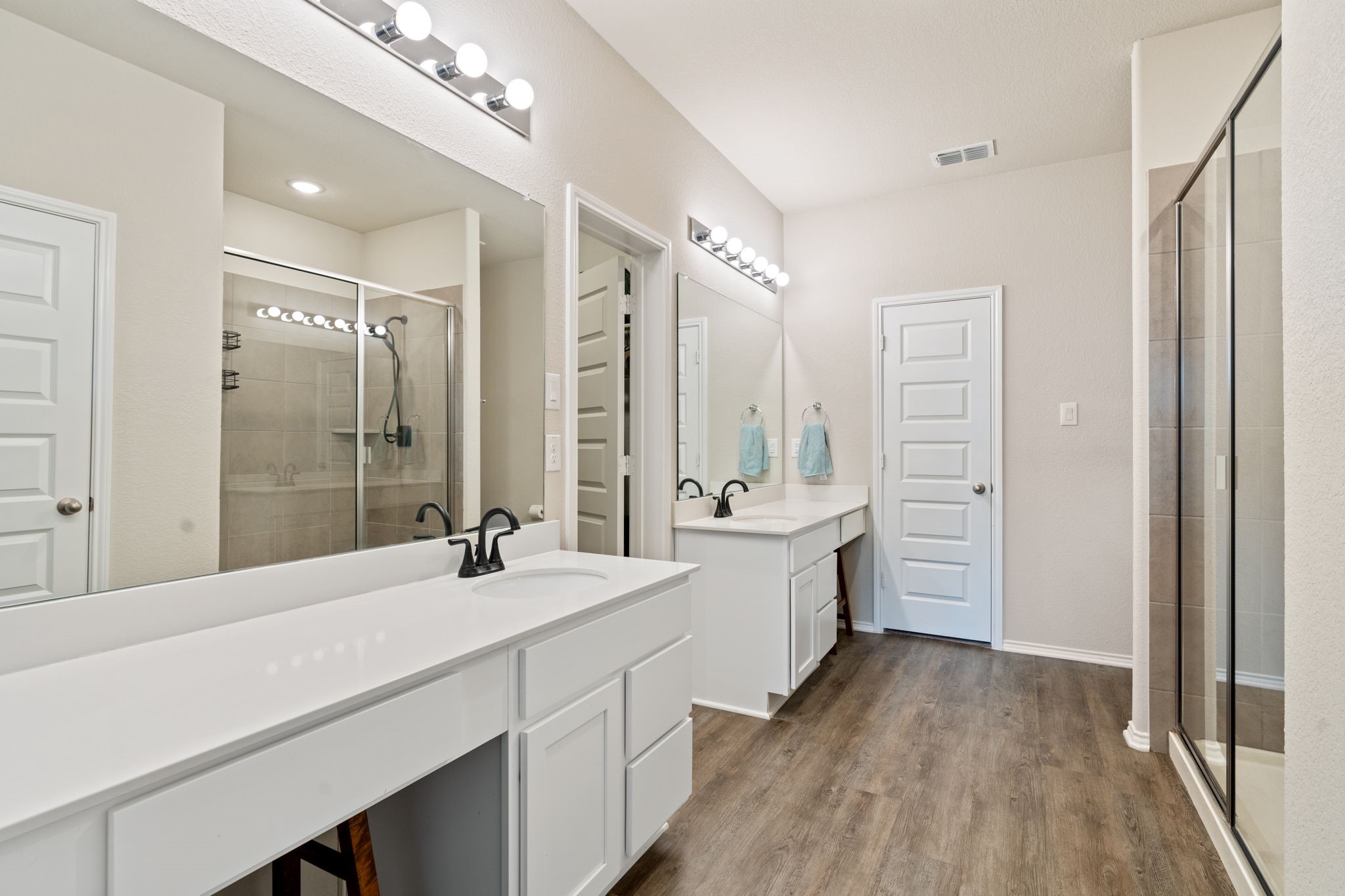 428 Green Hill Drive Waxahachie TX 75167