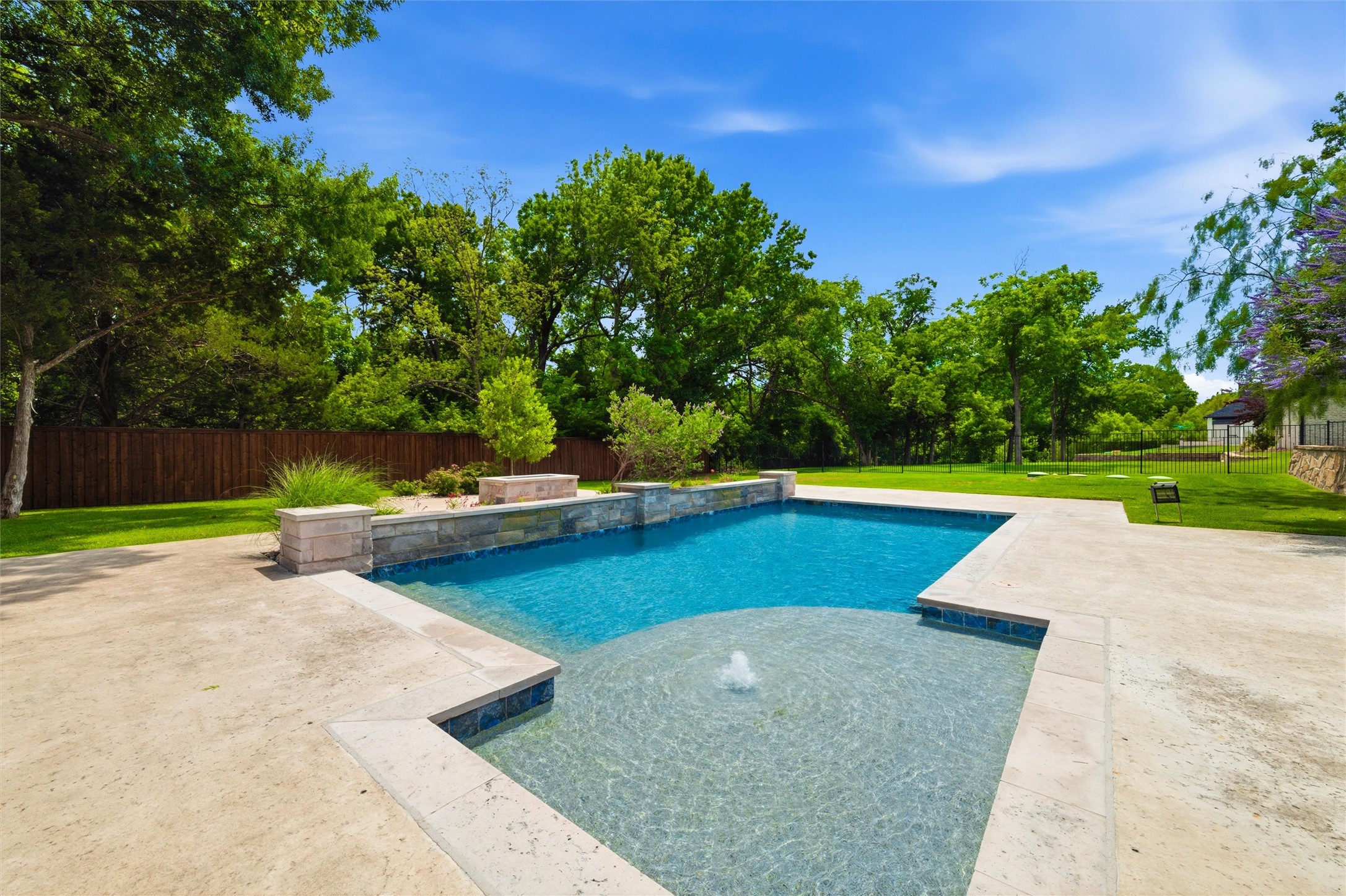 1019 Country Way Rowlett TX 75089