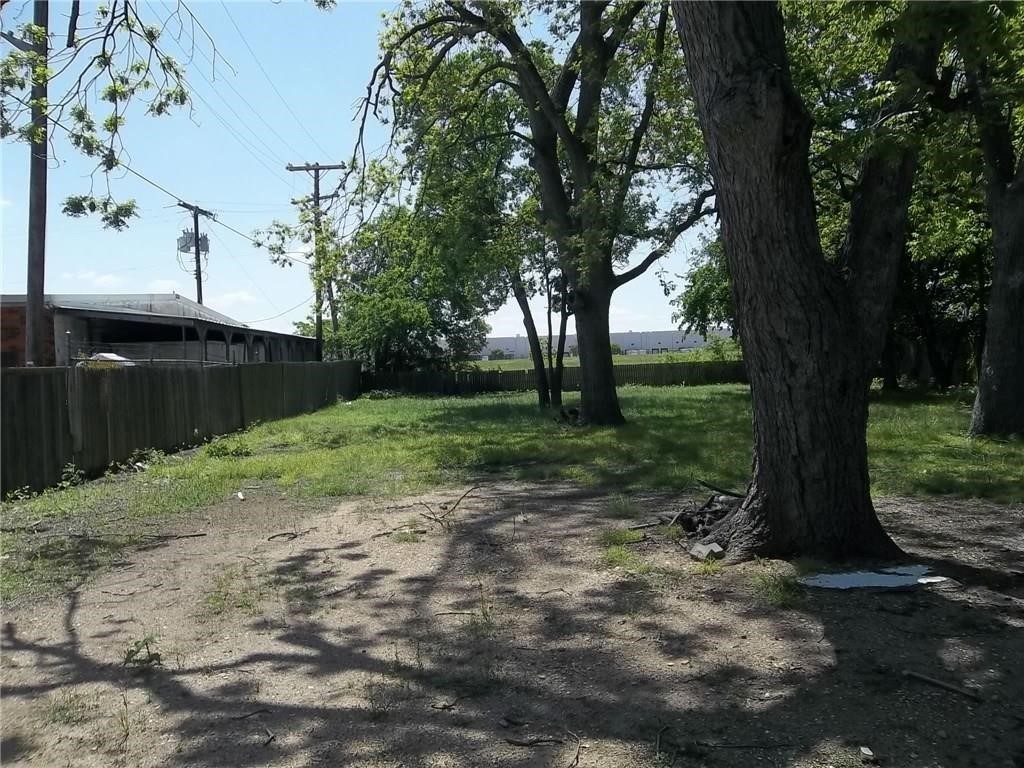 352 E Belt Line Road Wilmer TX 75172
