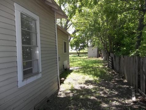 352 E Belt Line Road Wilmer TX 75172