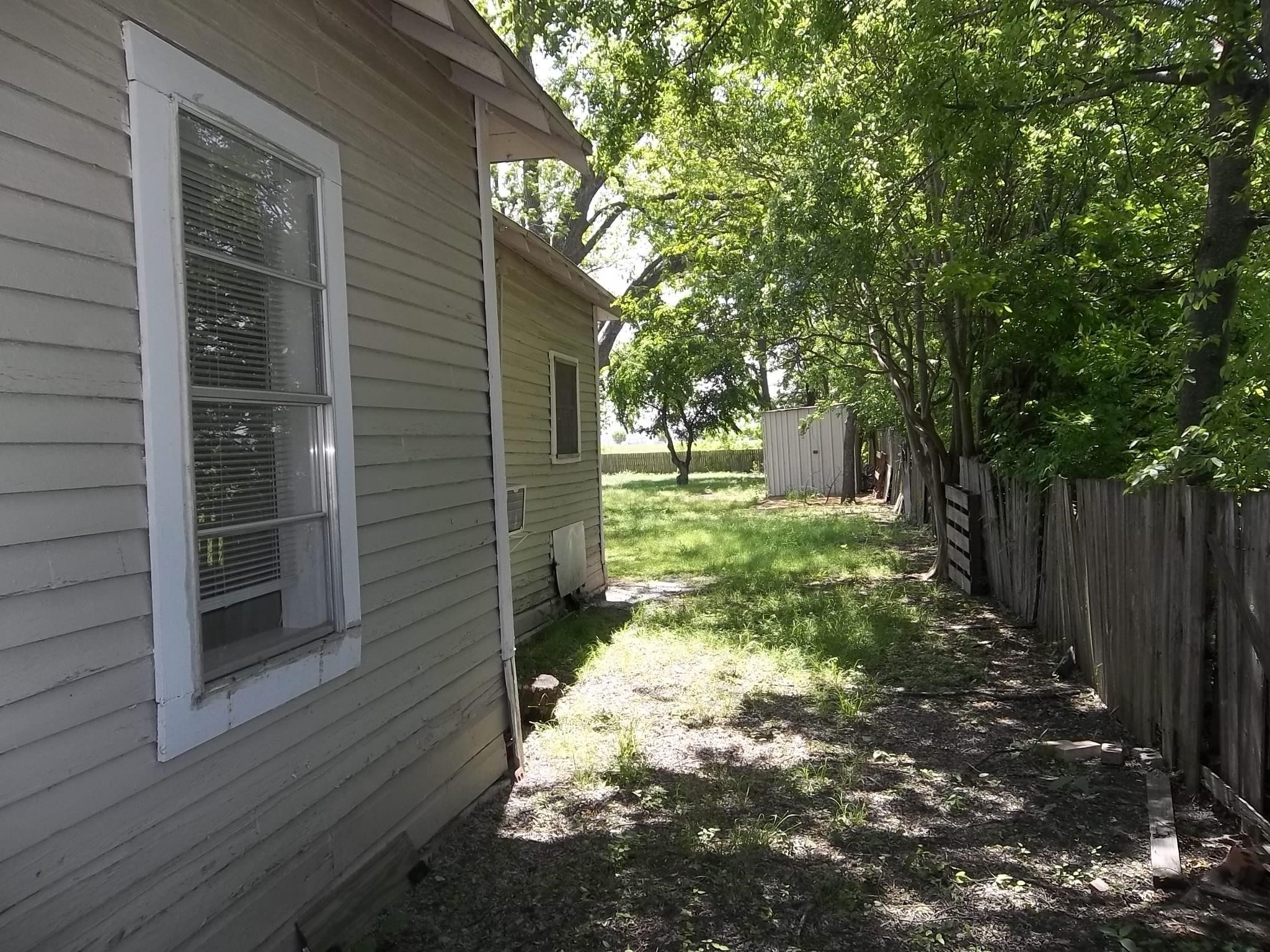 352 E Belt Line Road Wilmer TX 75172