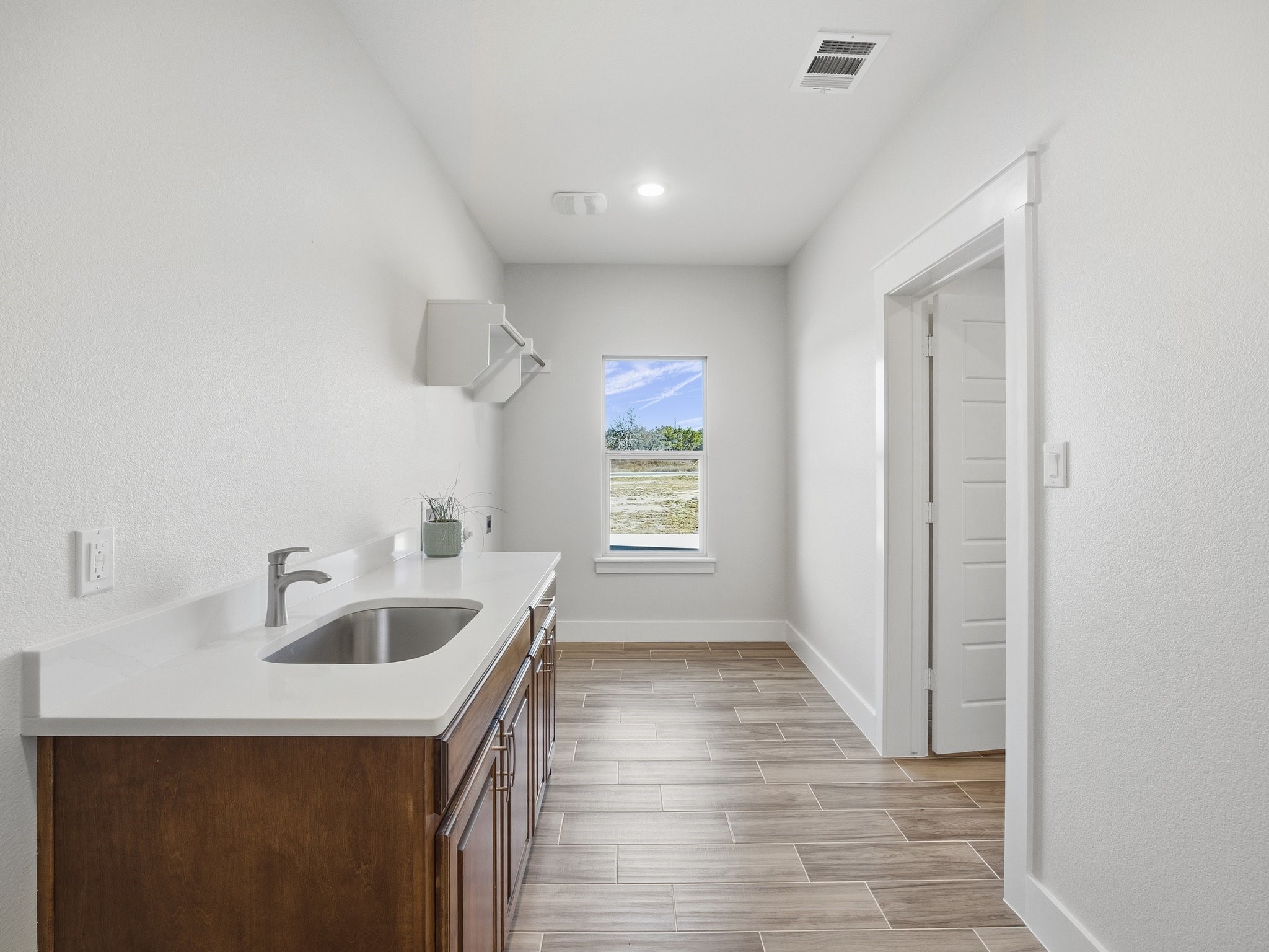 107 W Stagecoach Trail Weatherford TX 76085