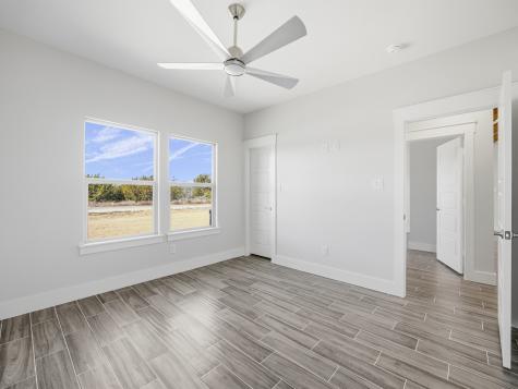 107 W Stagecoach Trail Weatherford TX 76085
