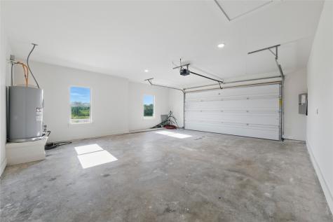 107 W Stagecoach Trail Weatherford TX 76085