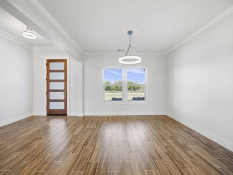 107 W Stagecoach Trail Weatherford TX 76085