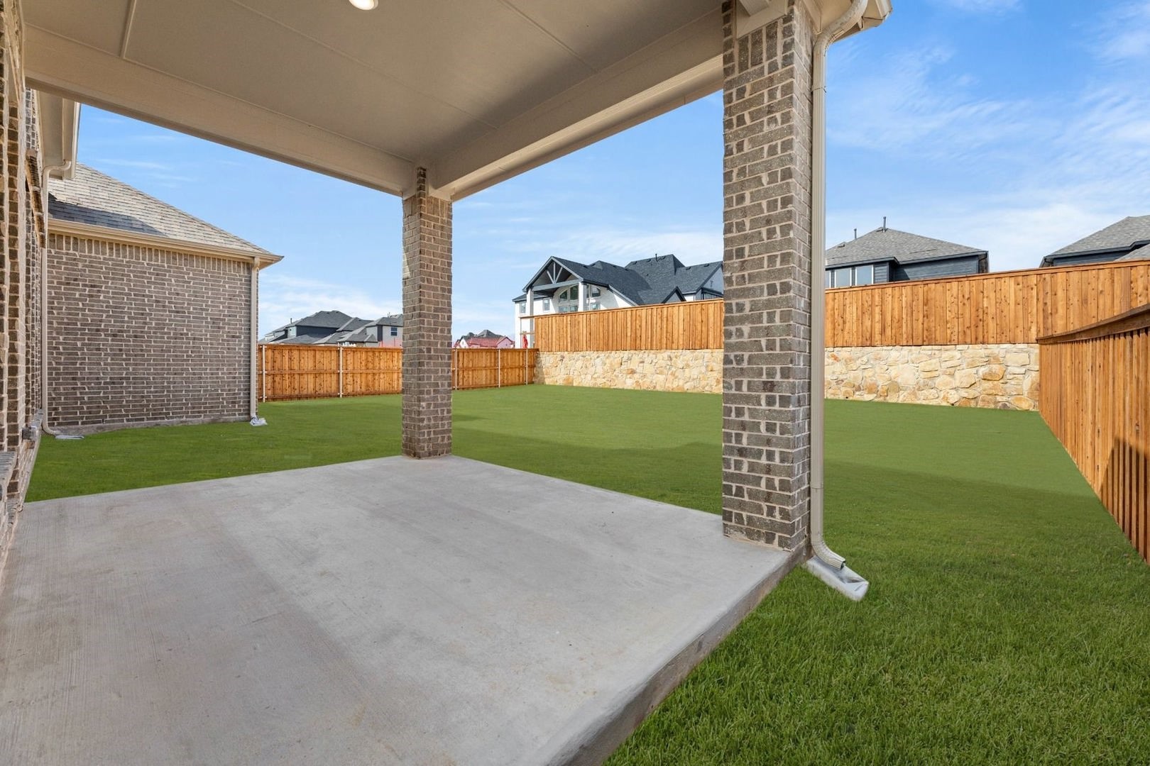 2628 Warm Springs Lane Celina TX 75009