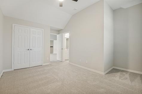 7028 Playa Grand Prairie TX 75054