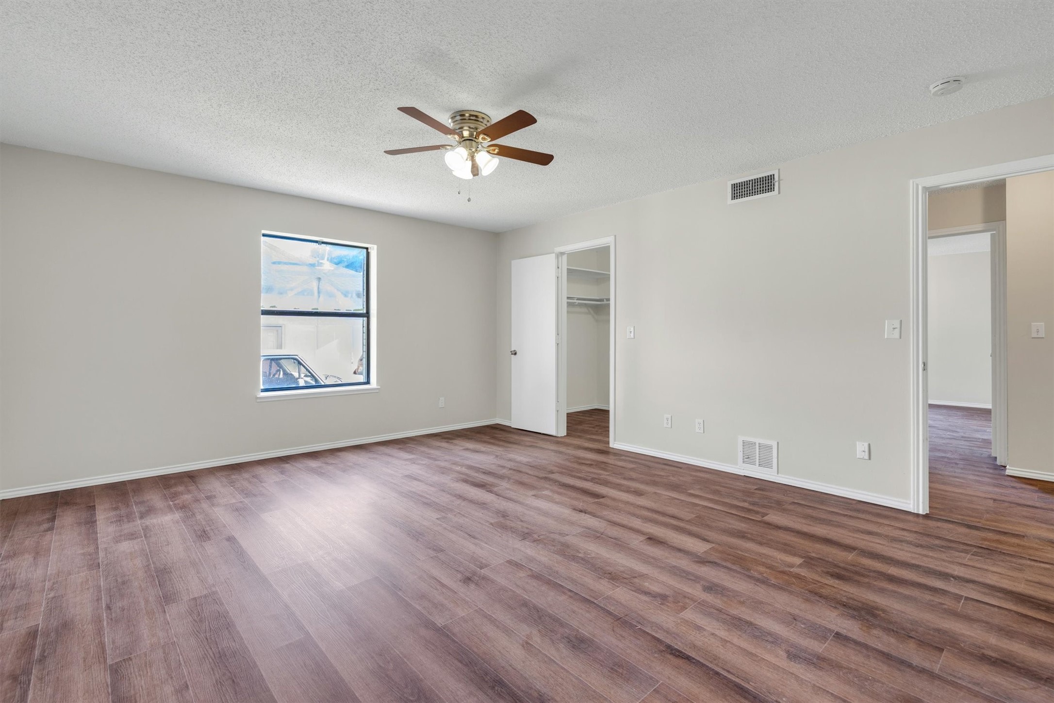 209 Mistletoe Lane Keene TX 76059