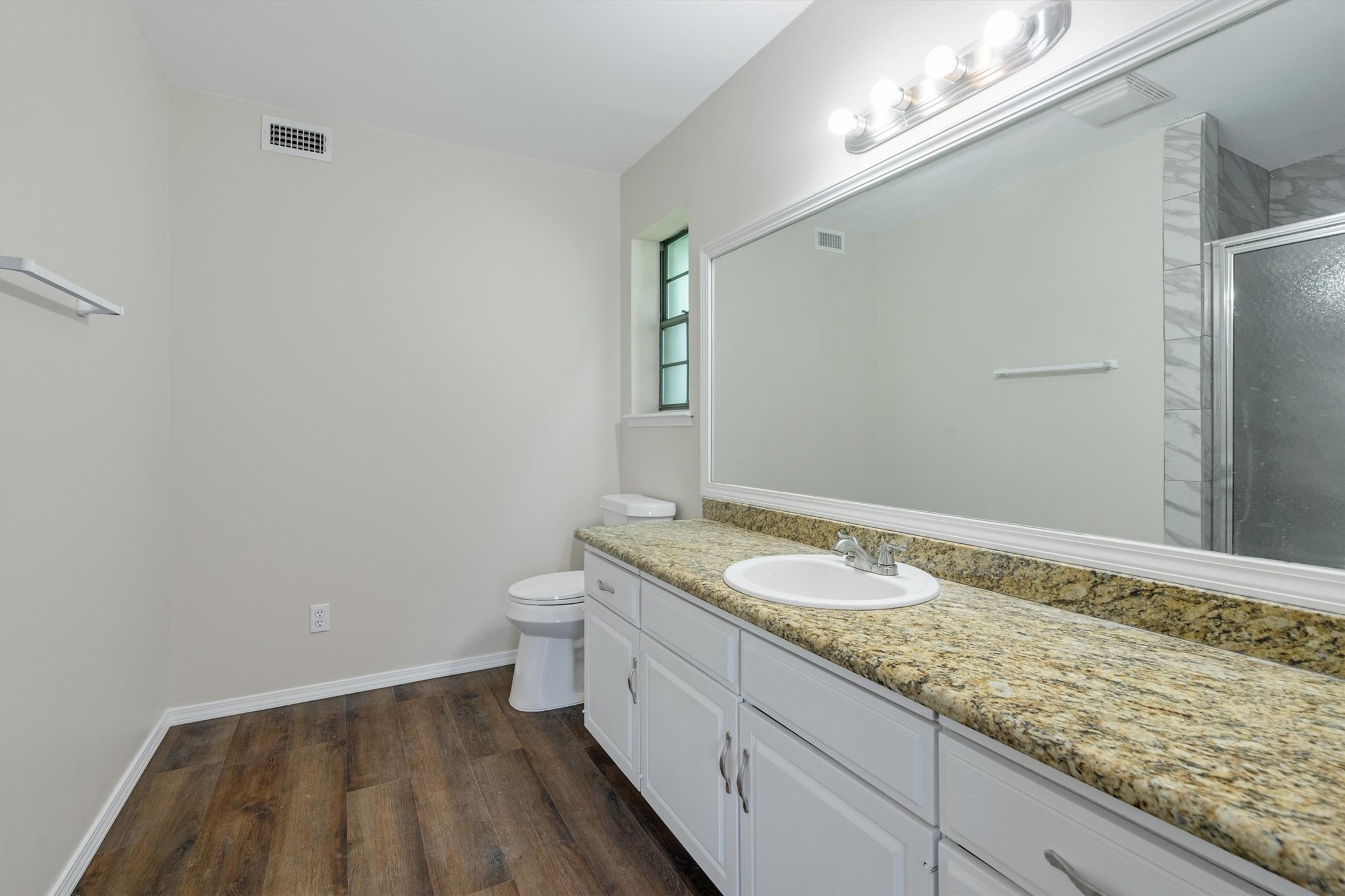 209 Mistletoe Lane Keene TX 76059