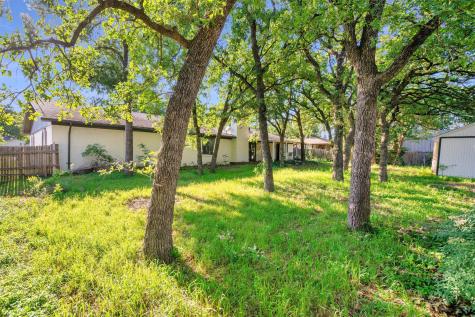 209 Mistletoe Lane Keene TX 76059