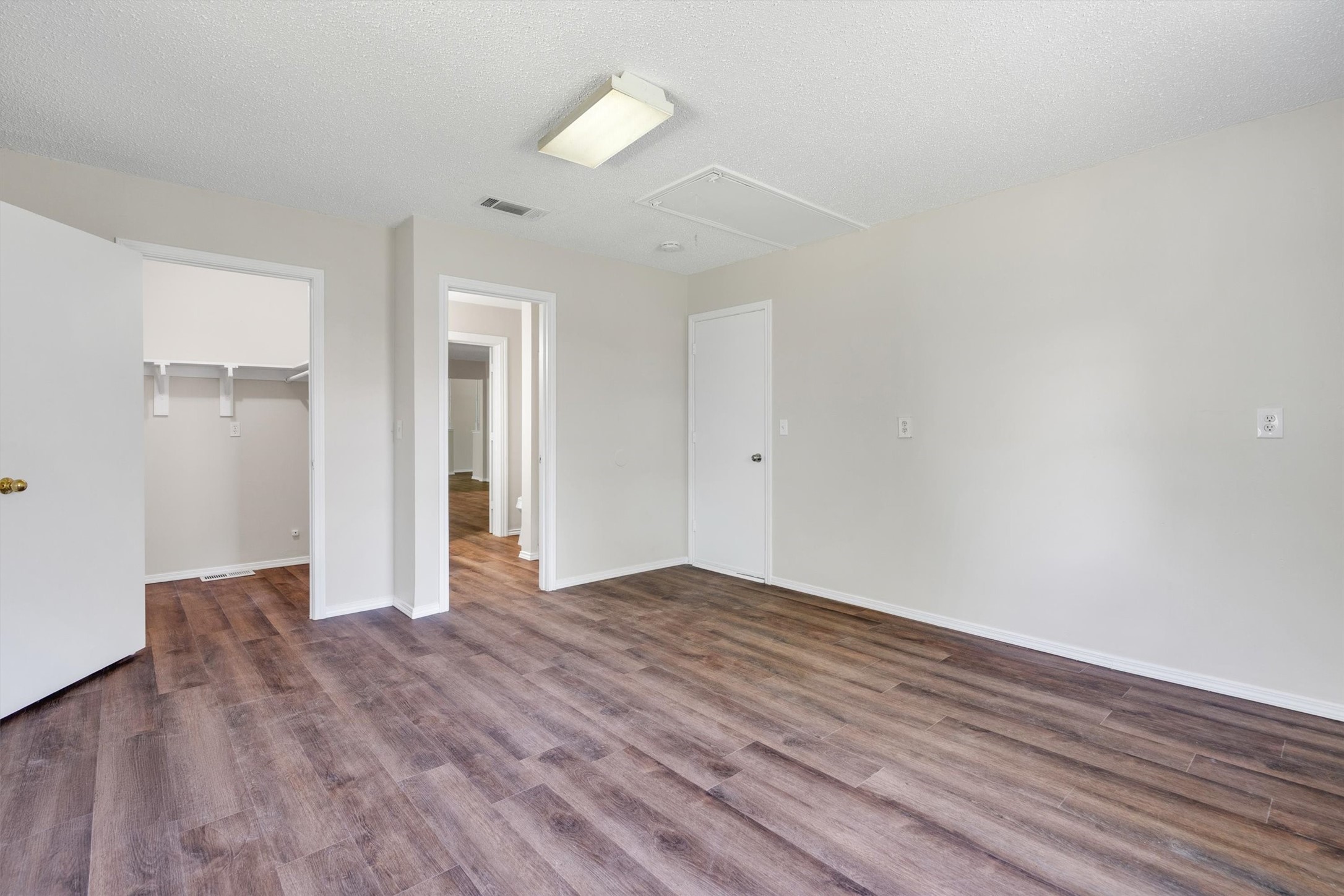 209 Mistletoe Lane Keene TX 76059