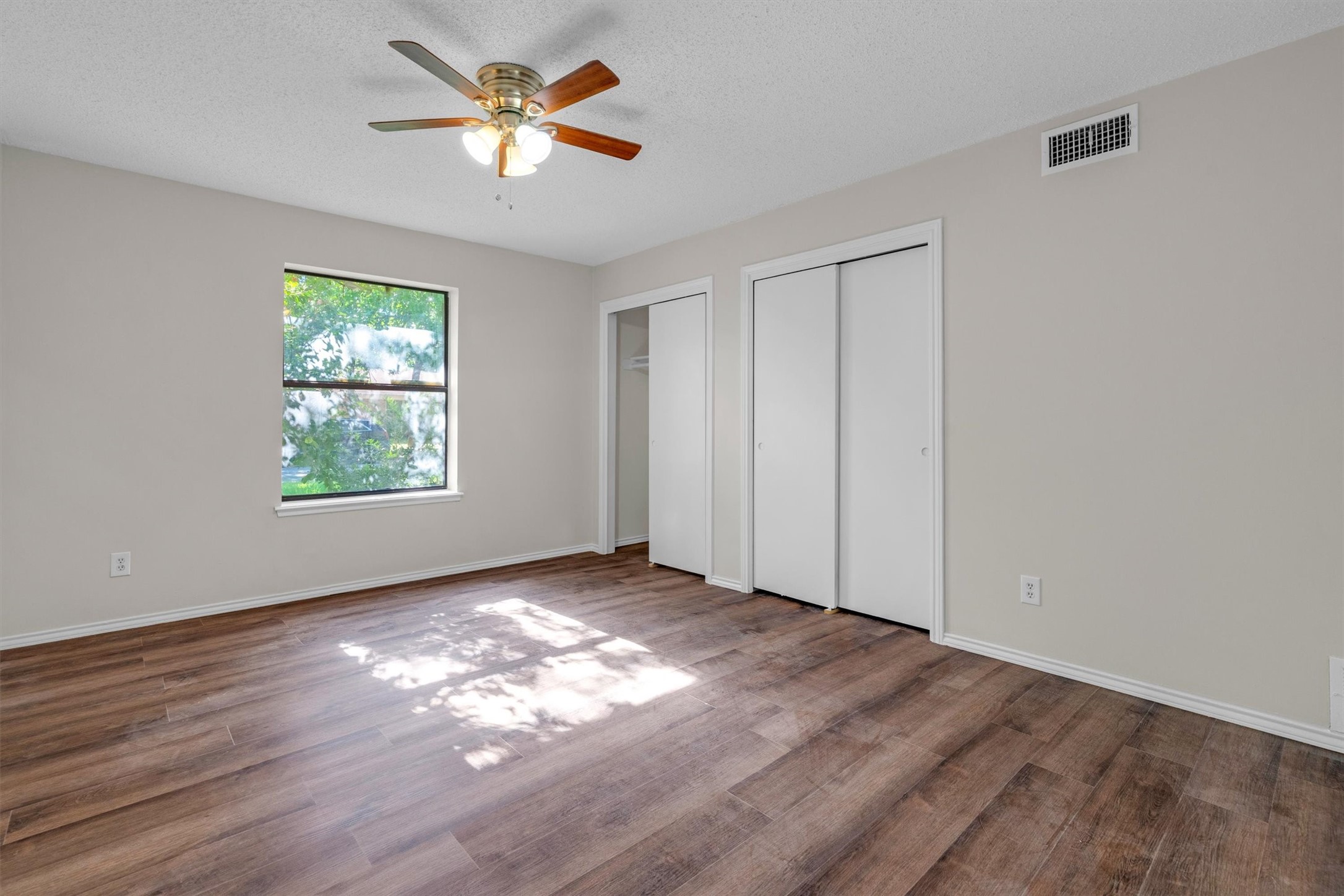 209 Mistletoe Lane Keene TX 76059