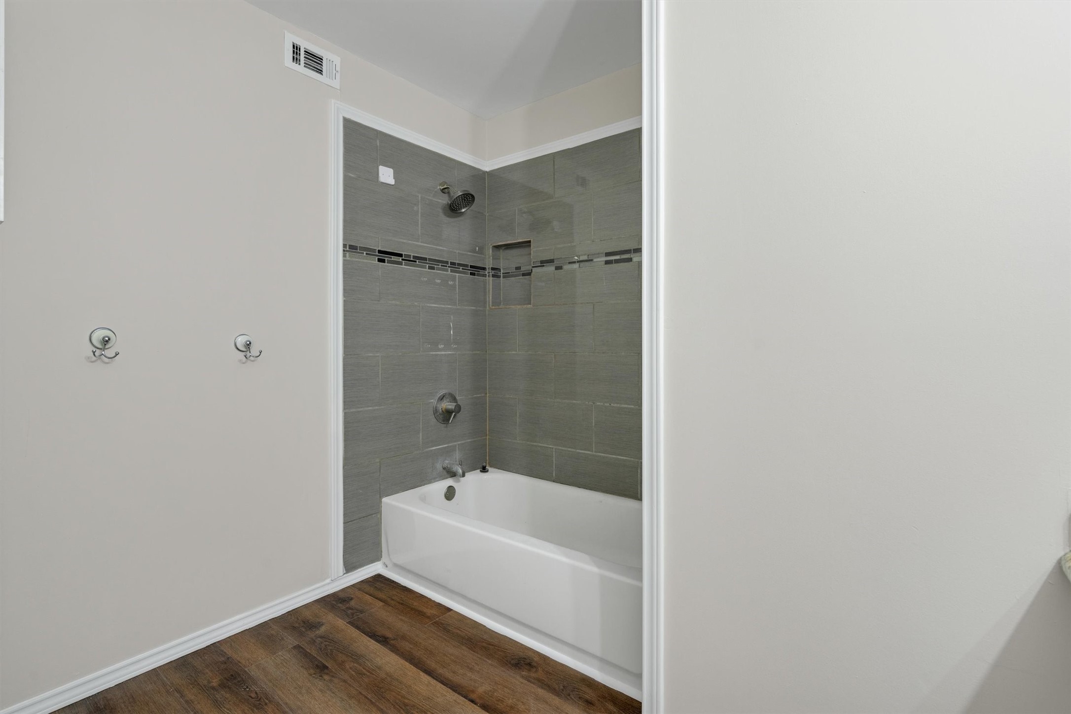 209 Mistletoe Lane Keene TX 76059
