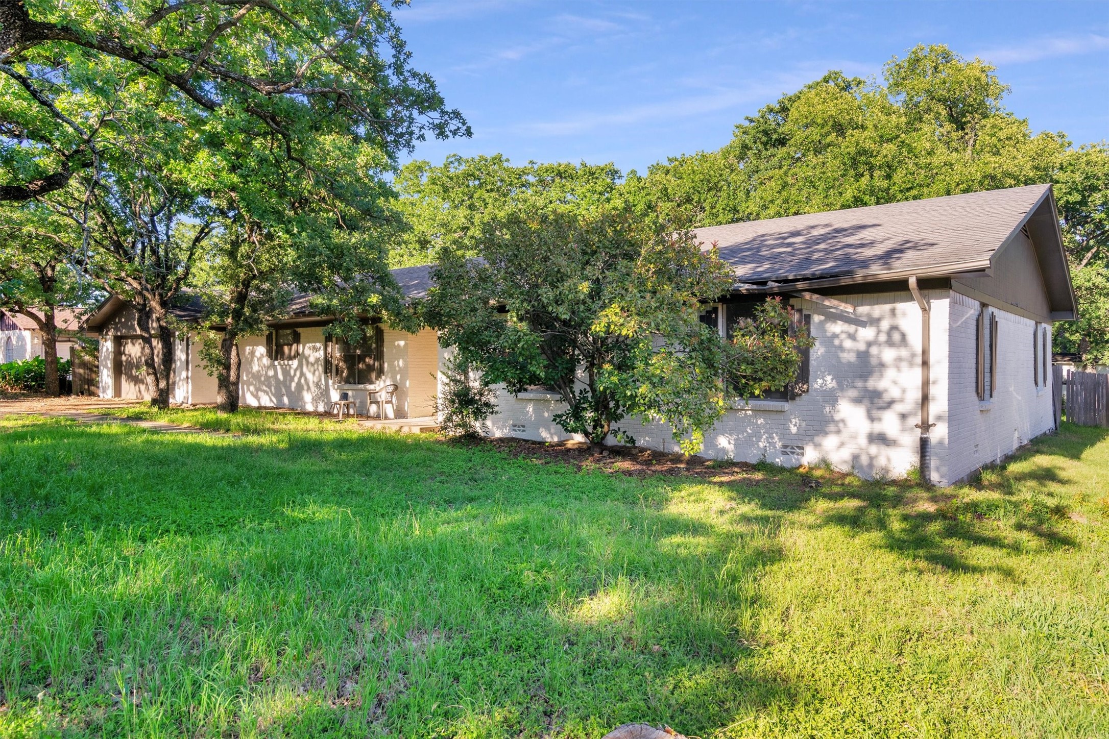 209 Mistletoe Lane Keene TX 76059