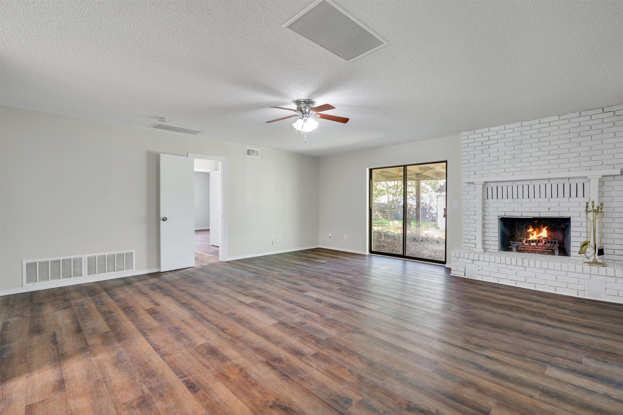 209 Mistletoe Lane Keene TX 76059