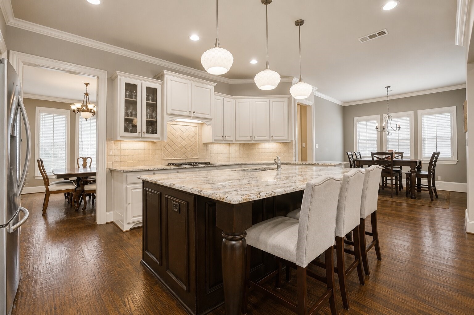 2613 Bitternut Drive Richardson TX 75082