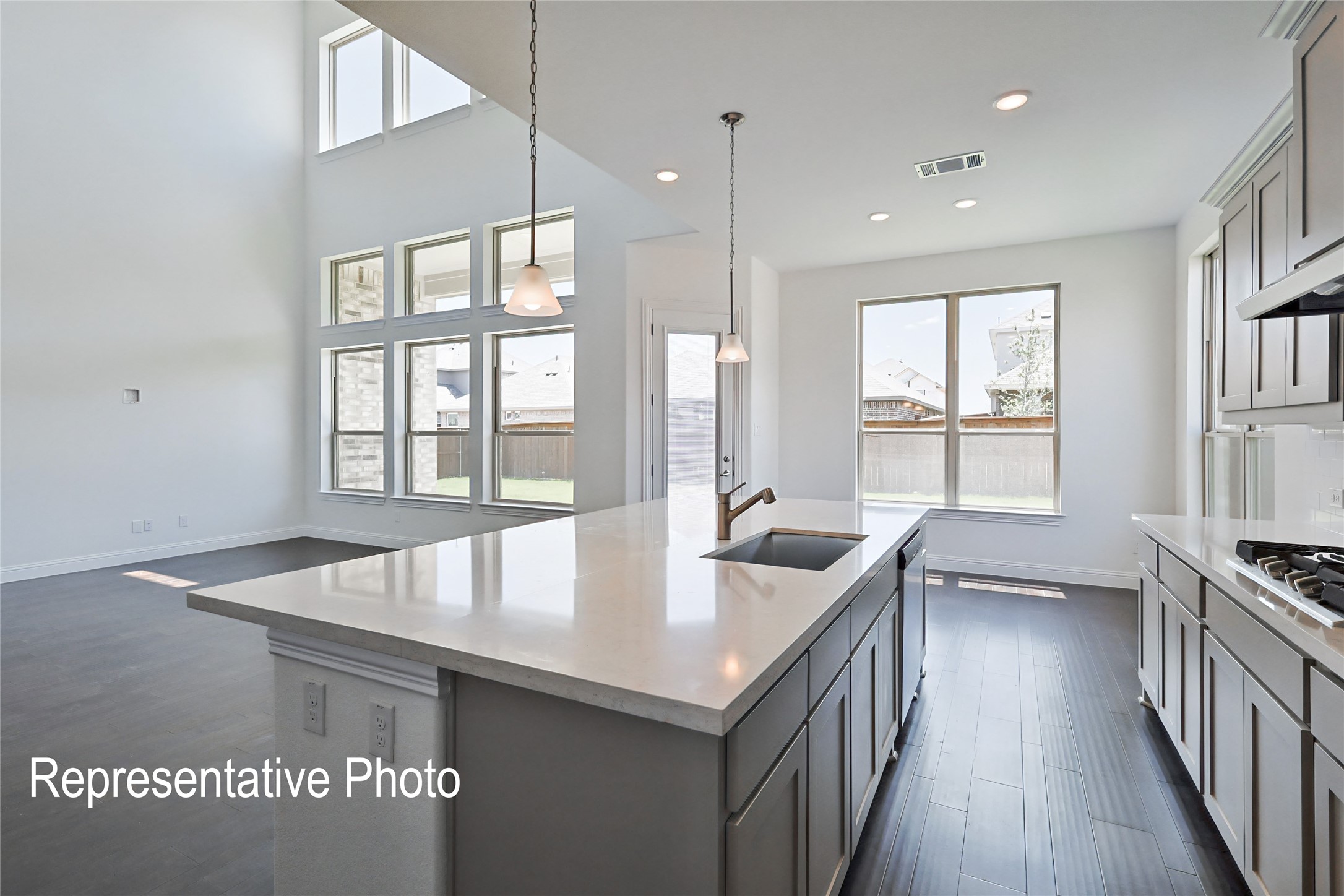4371 Michigan Avenue Midlothian TX 76065