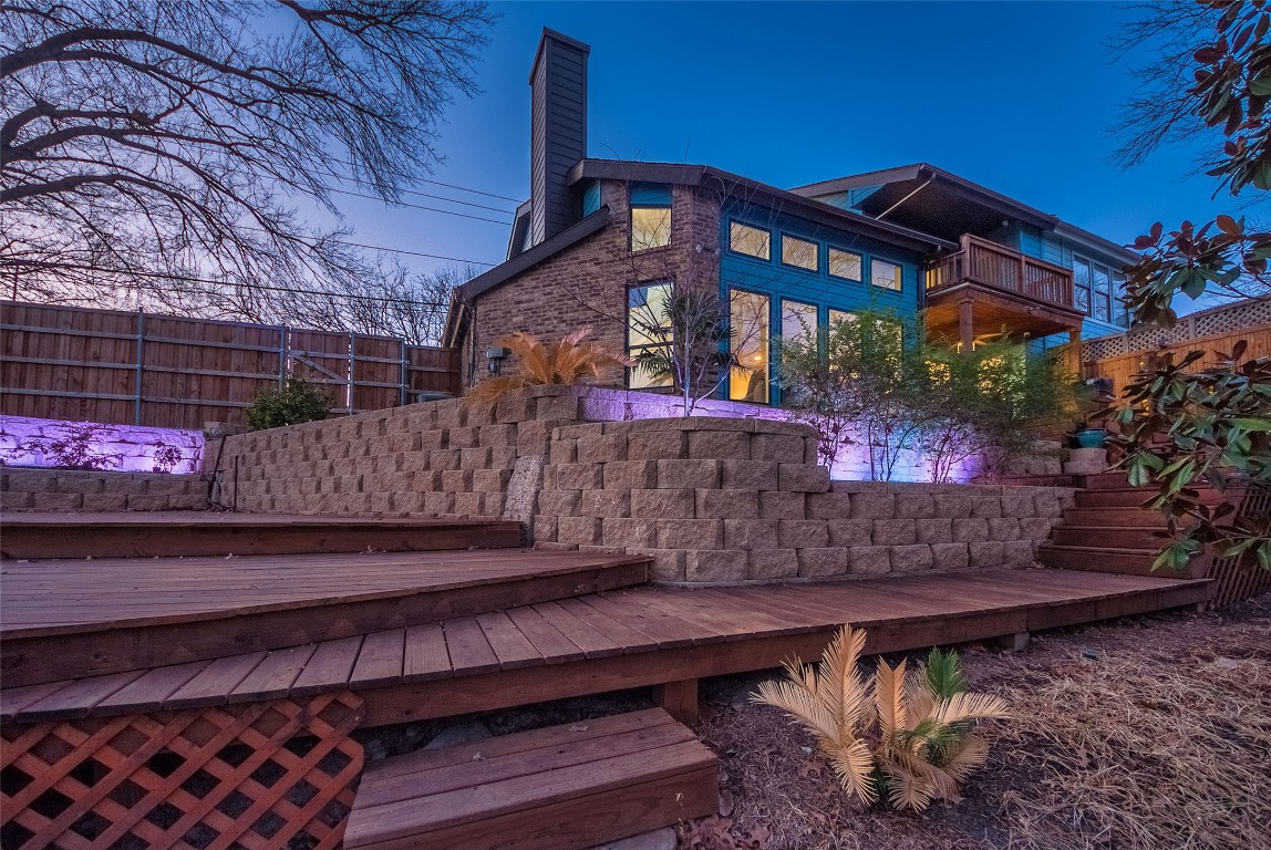 9410 Greenville Avenue Dallas TX 75243