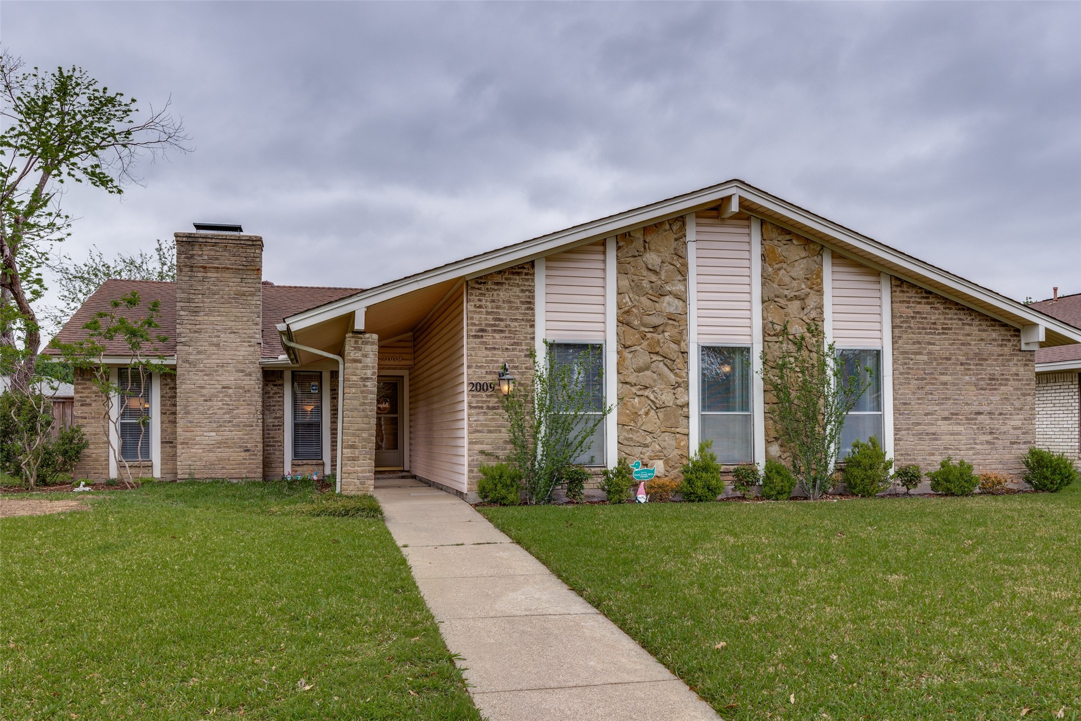 2009 Tulane Drive Richardson TX 75081