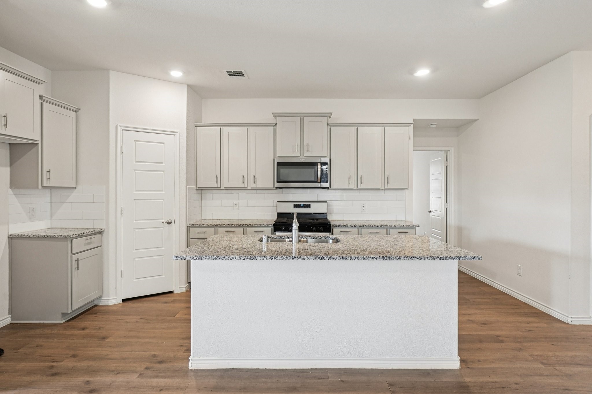 744 Serenity Sound Drive Lavon TX 75166