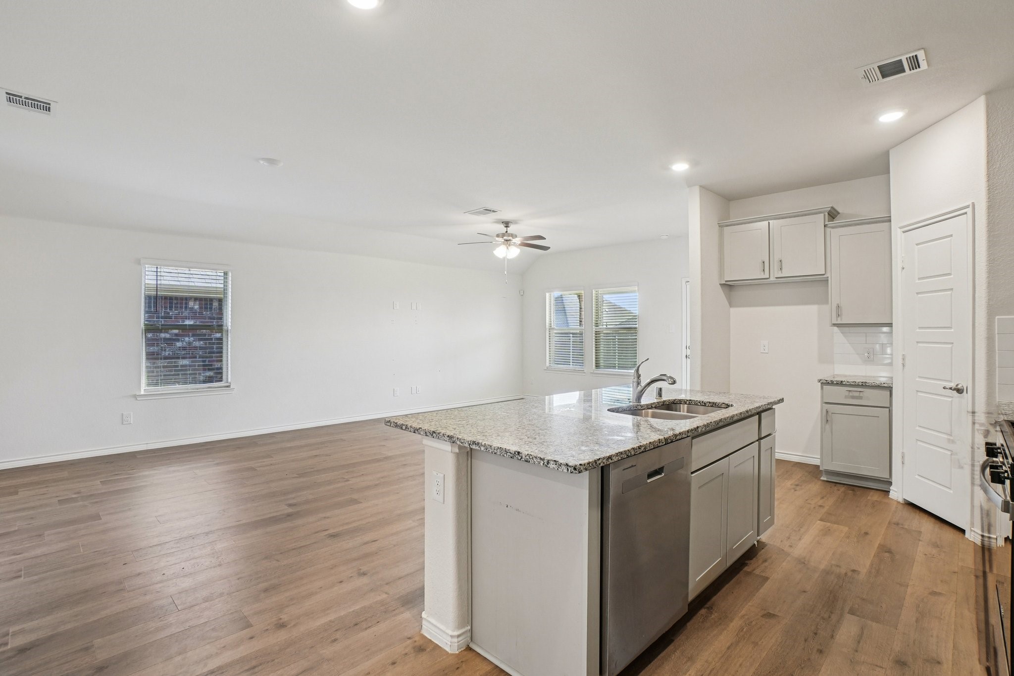 744 Serenity Sound Drive Lavon TX 75166