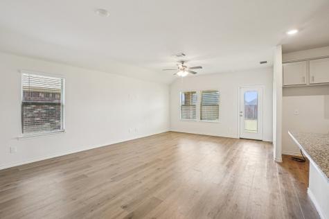 744 Serenity Sound Drive Lavon TX 75166