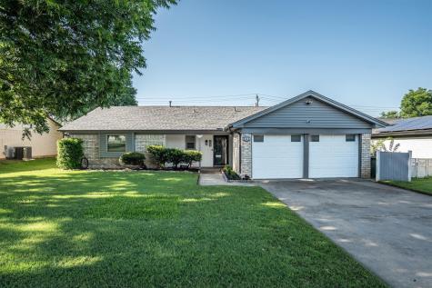 808 Ridge Drive Bedford TX 76021