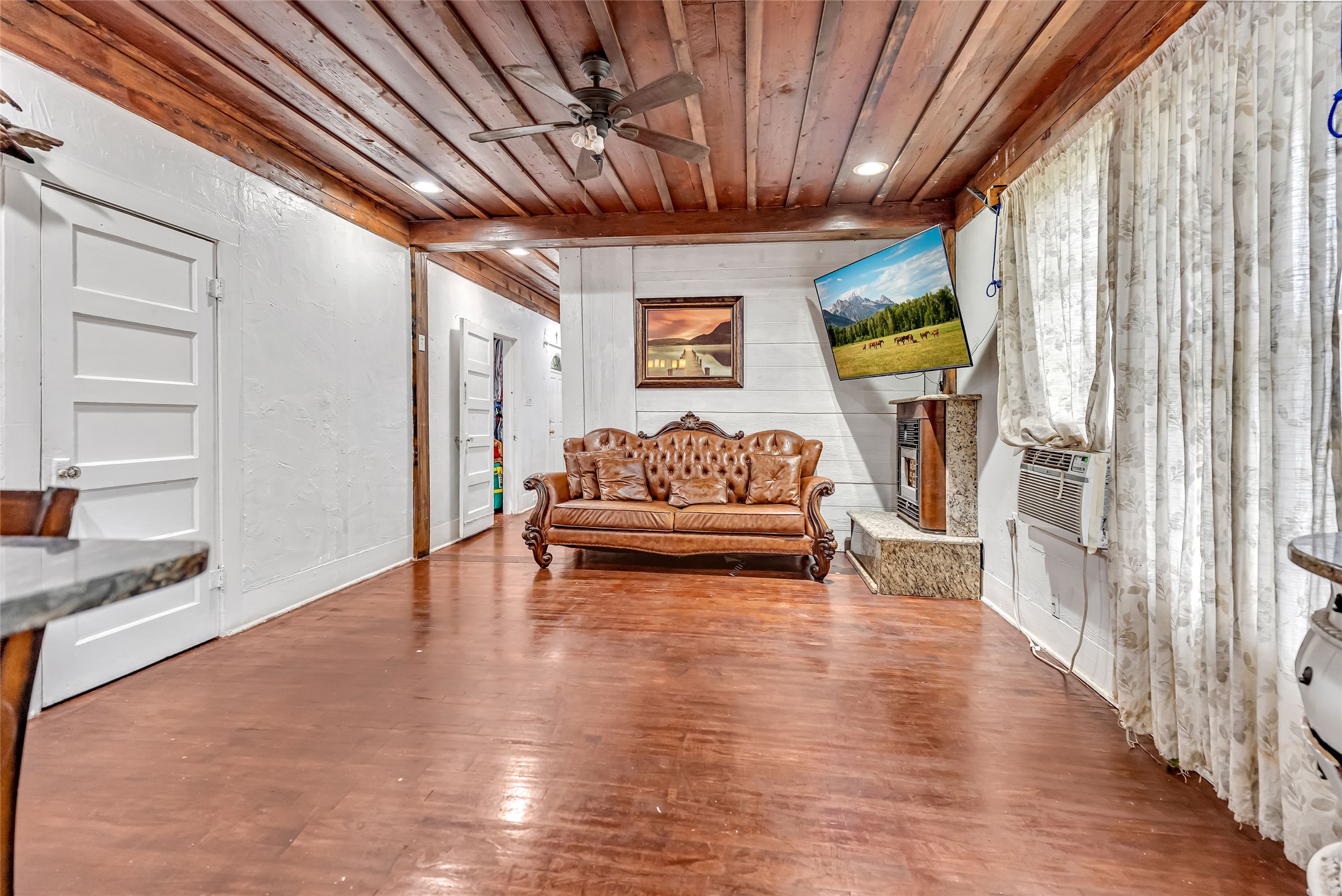 2218 Lincoln Avenue Fort Worth TX 76164