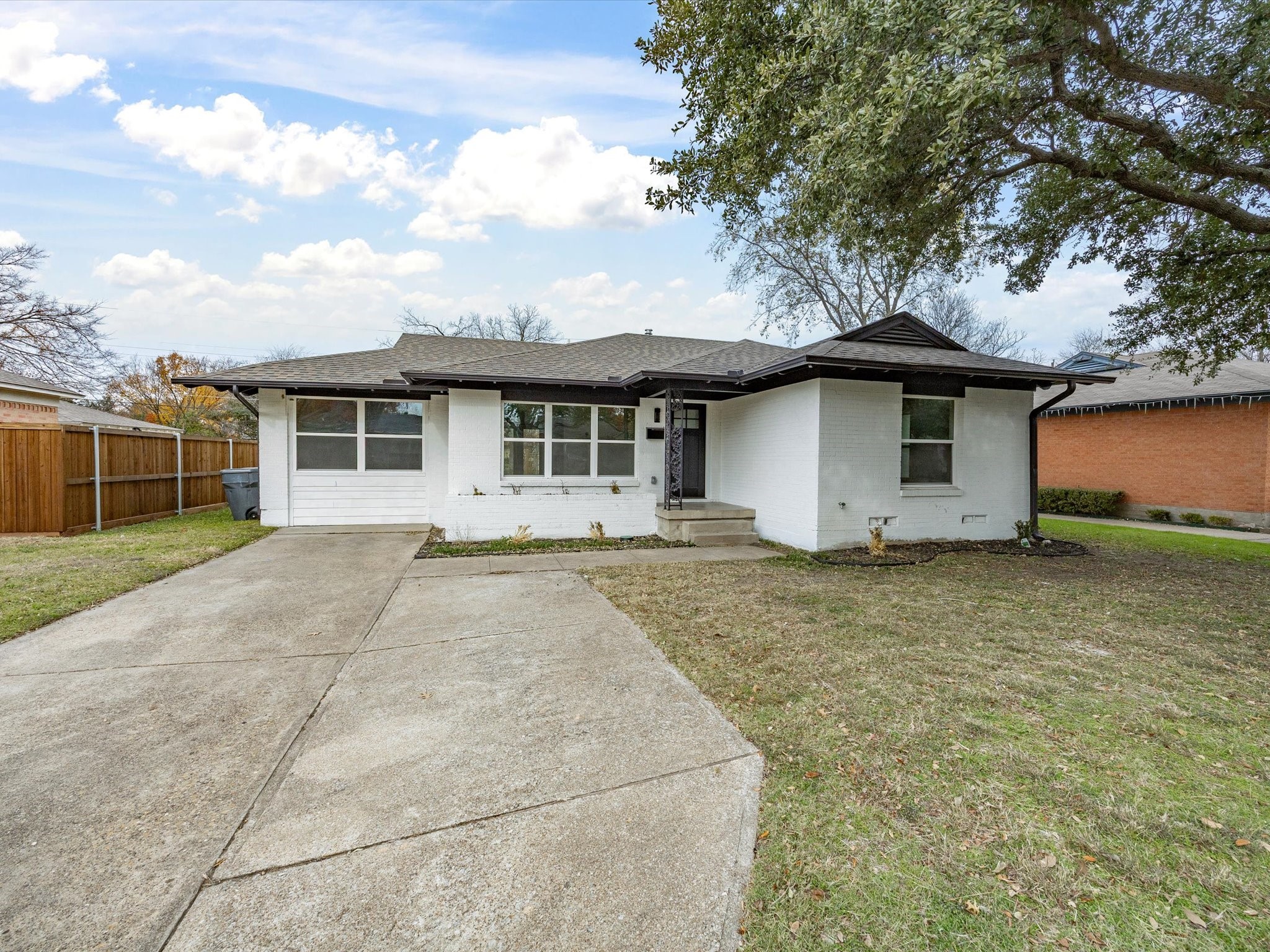 10209 Casa View Drive Dallas TX 75228