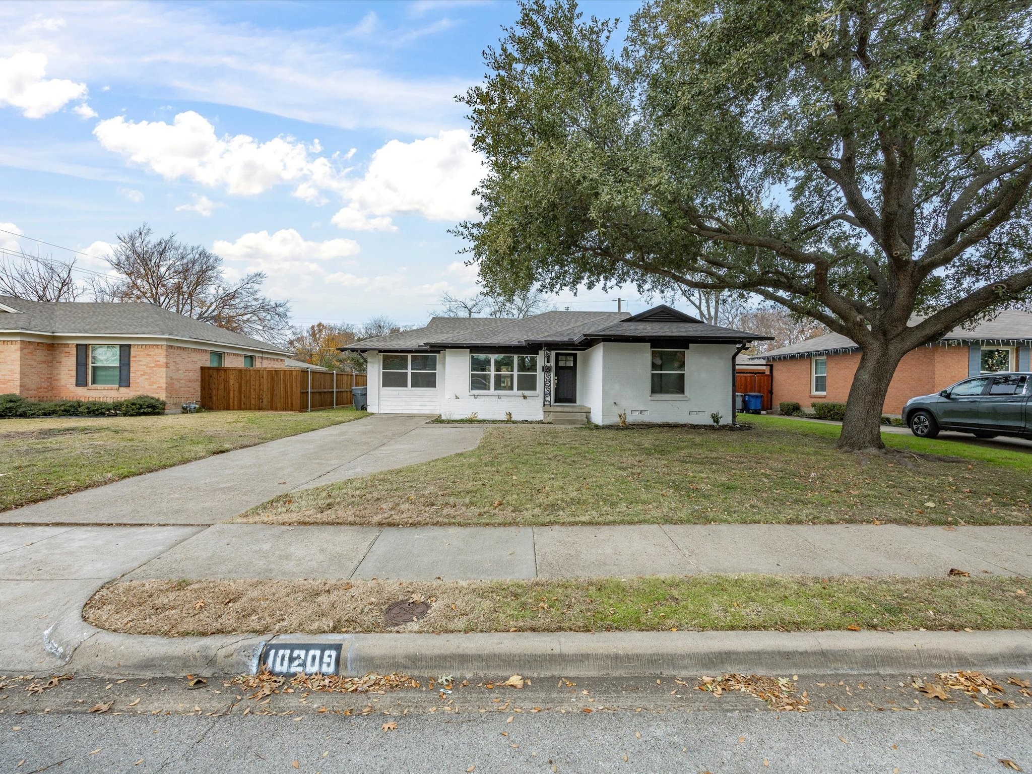 10209 Casa View Drive Dallas TX 75228