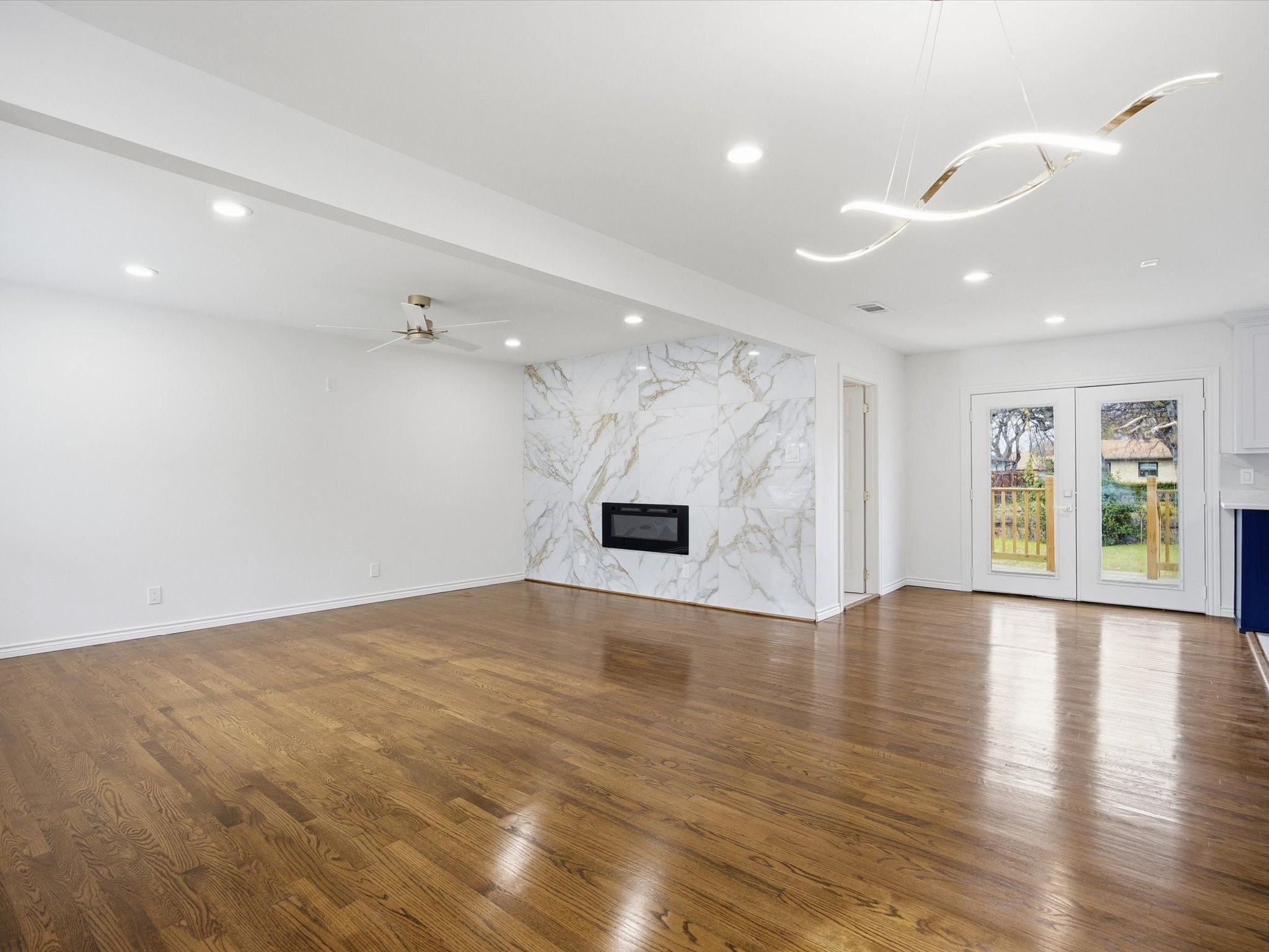 10209 Casa View Drive Dallas TX 75228