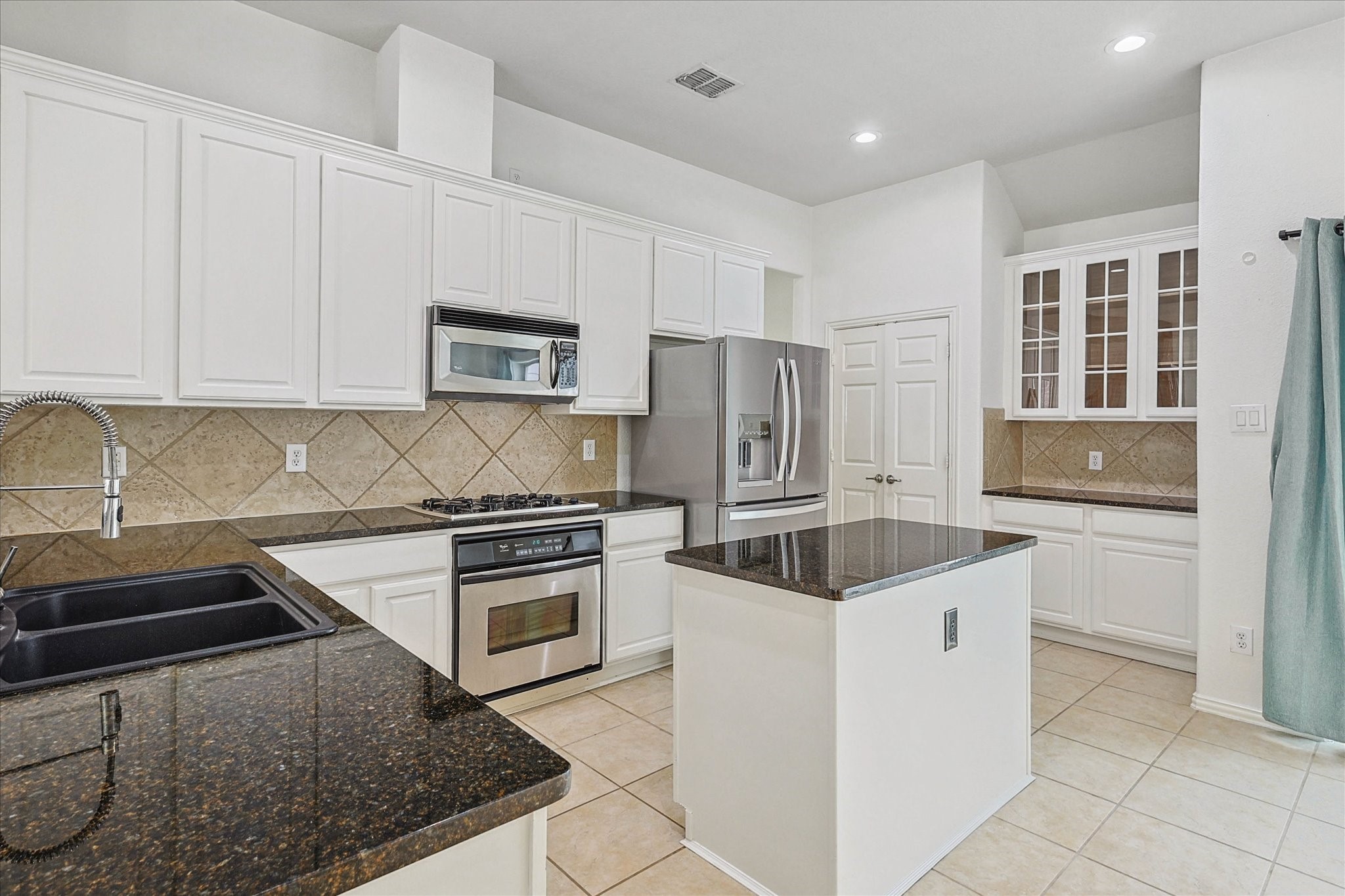2251 Fawn Mist Drive Frisco TX 75036